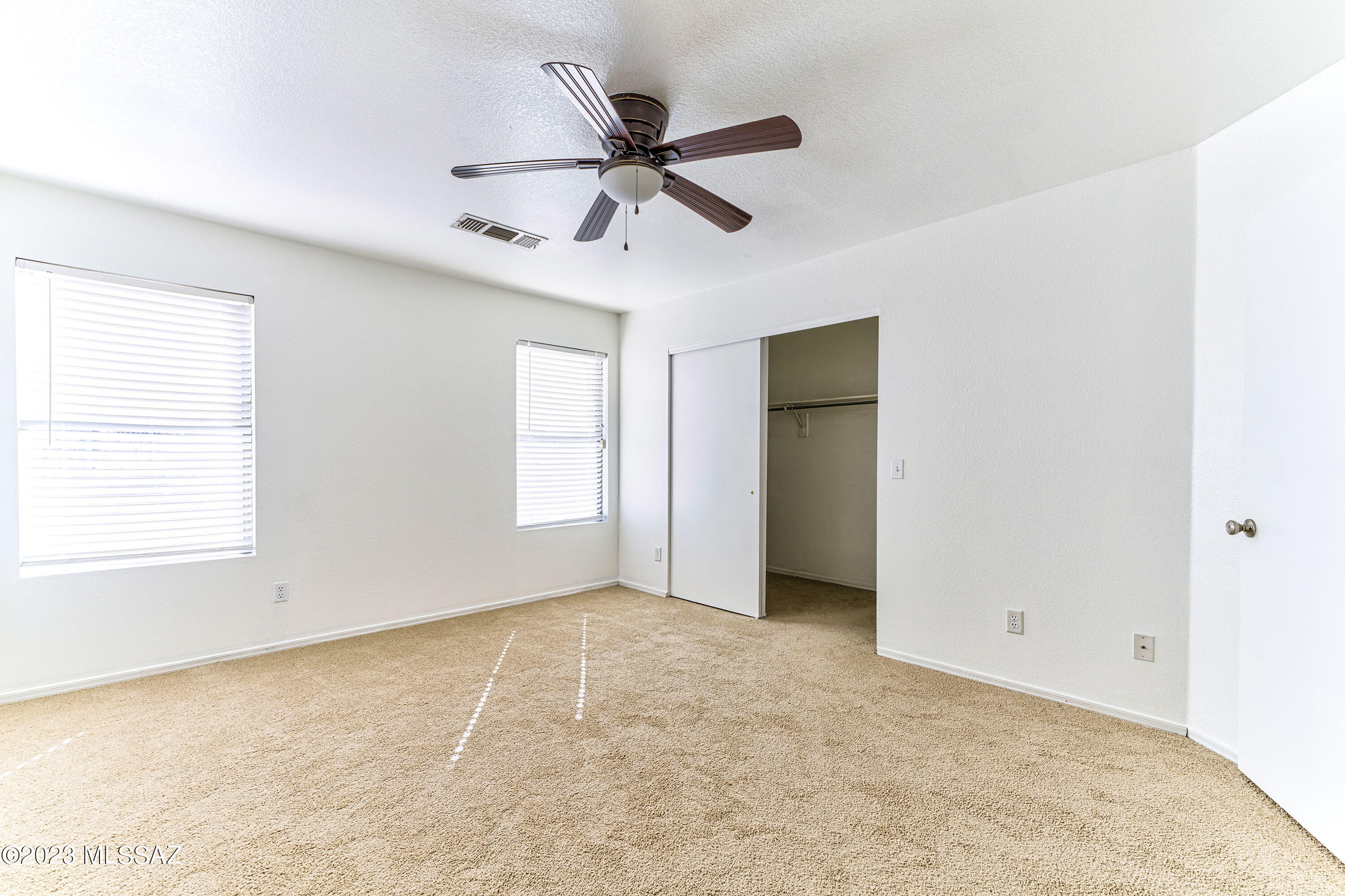 1725 W Rita Marie Drive