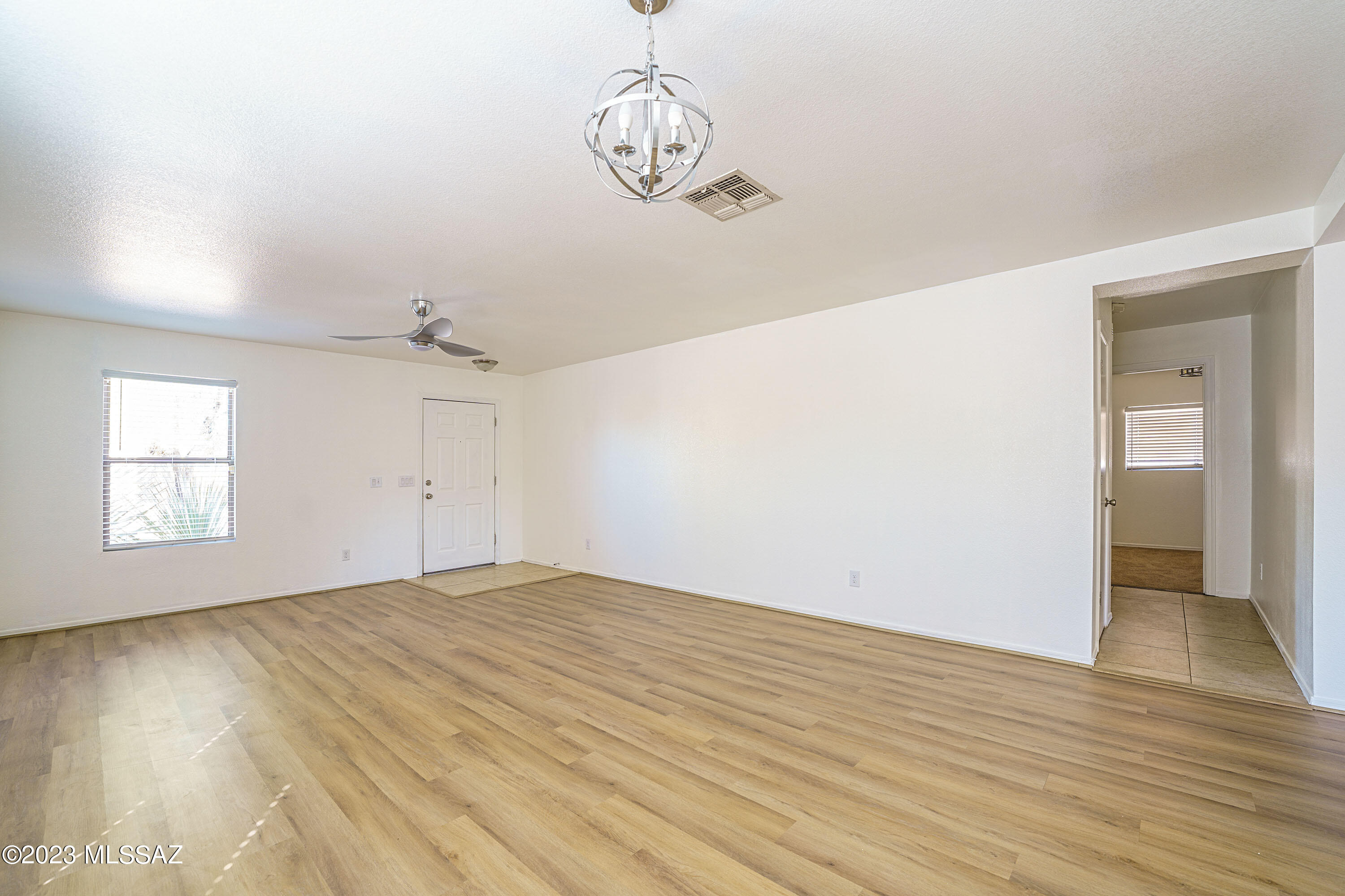 1725 W Rita Marie Drive