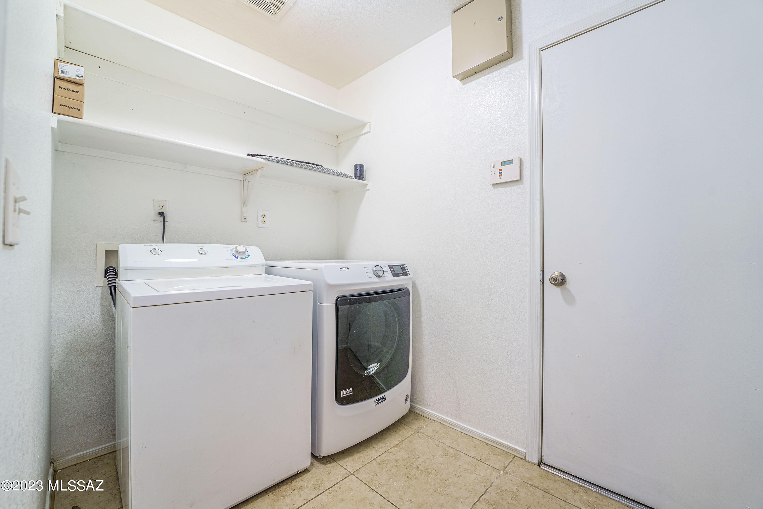 1725 W Rita Marie Drive