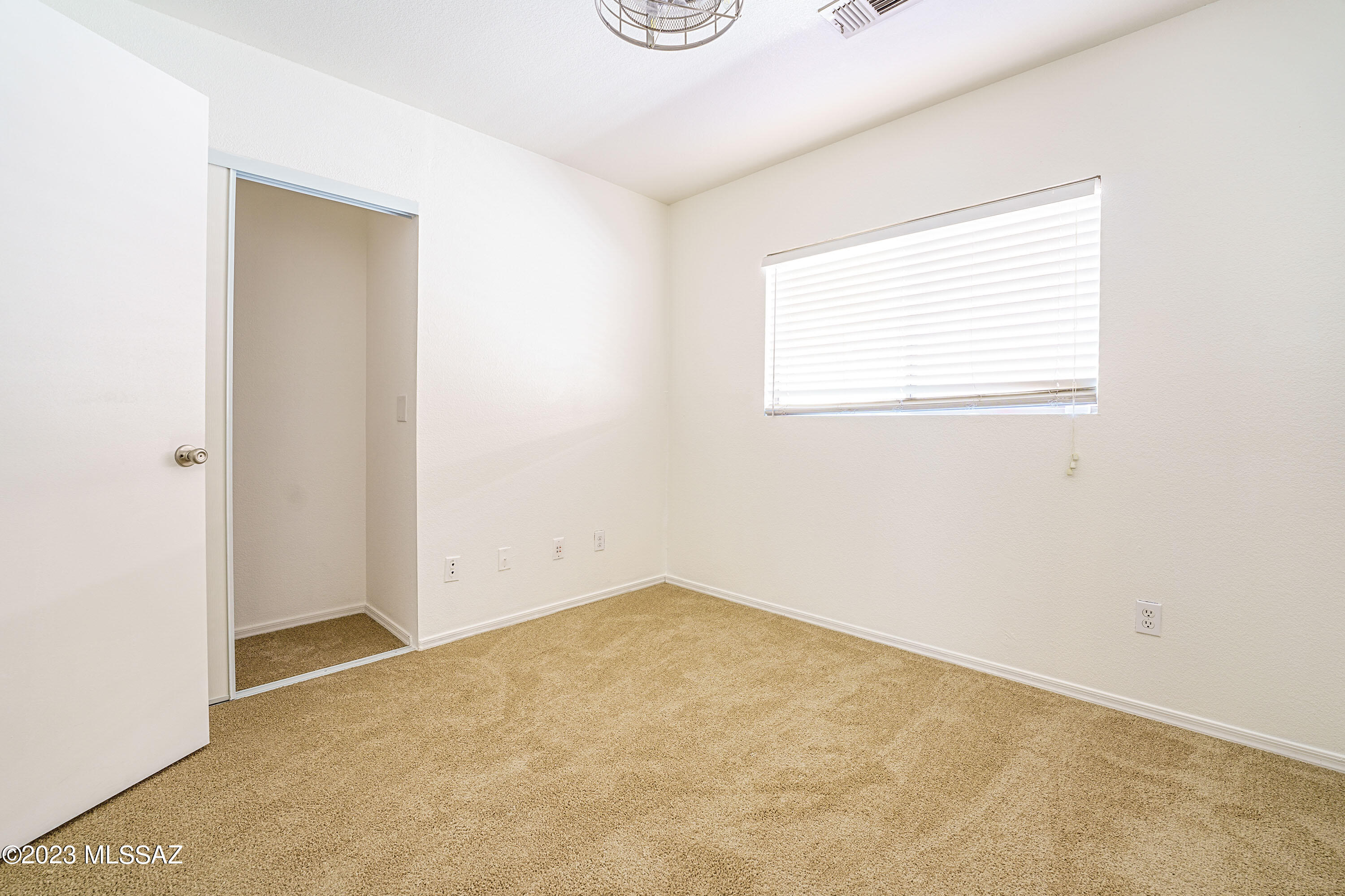 1725 W Rita Marie Drive
