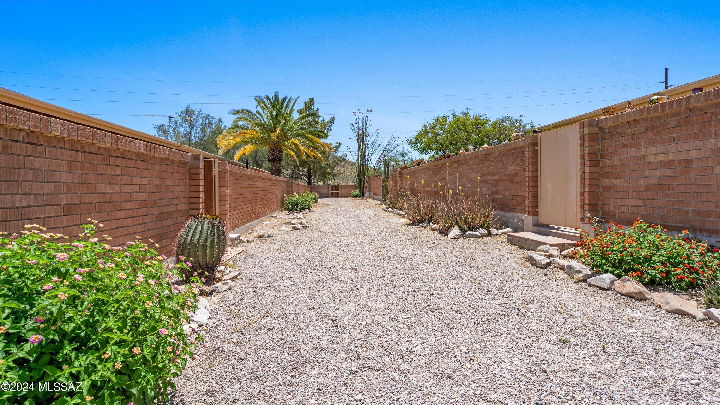 1918 W Anklam Road