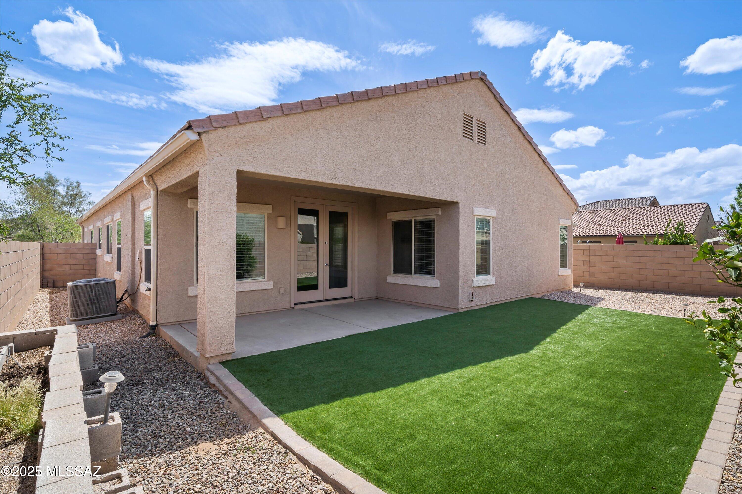 8994 W Rolling Springs Drive
