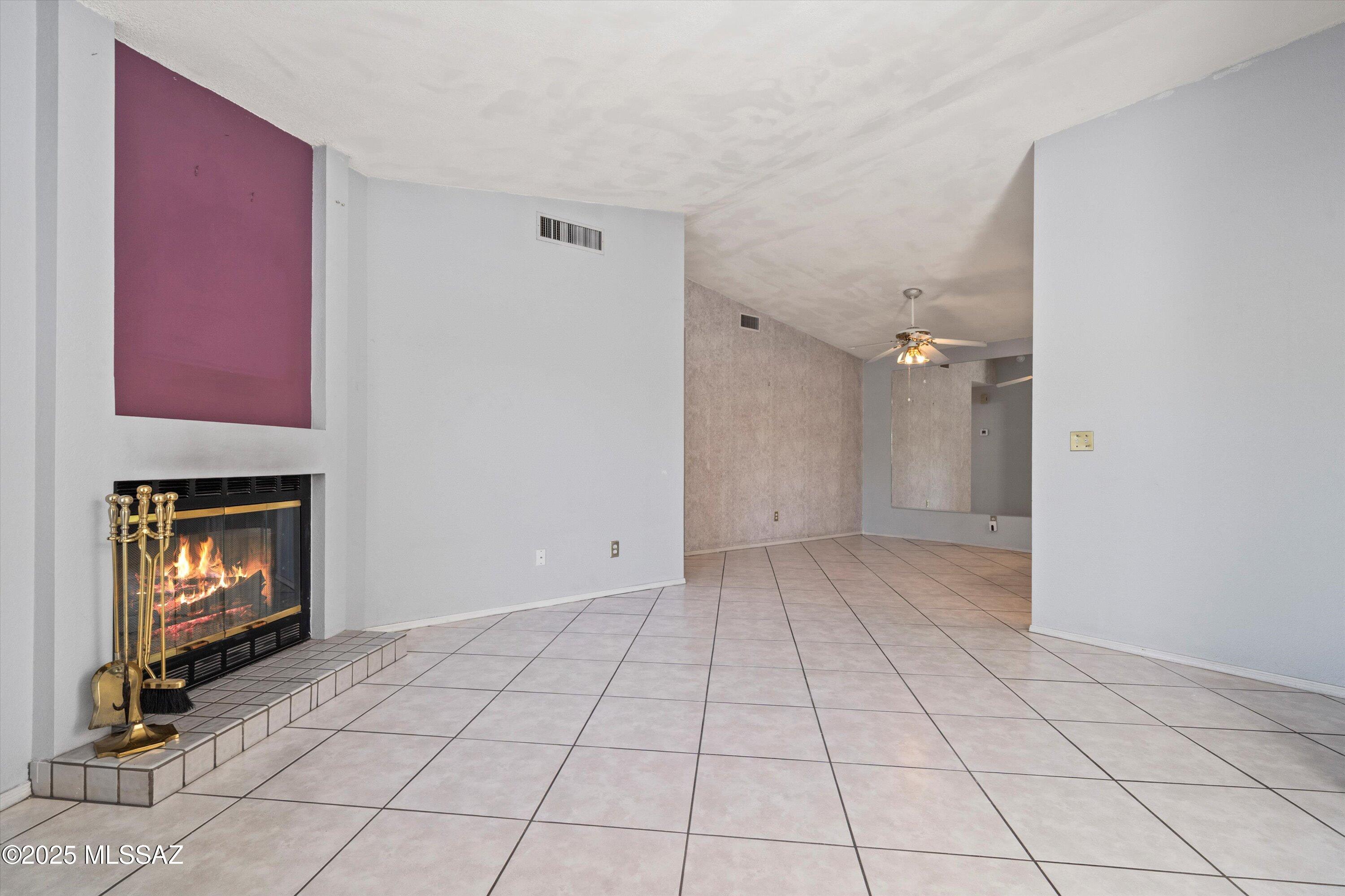 2596 N Ironwood Ridge Drive Unit: 9204