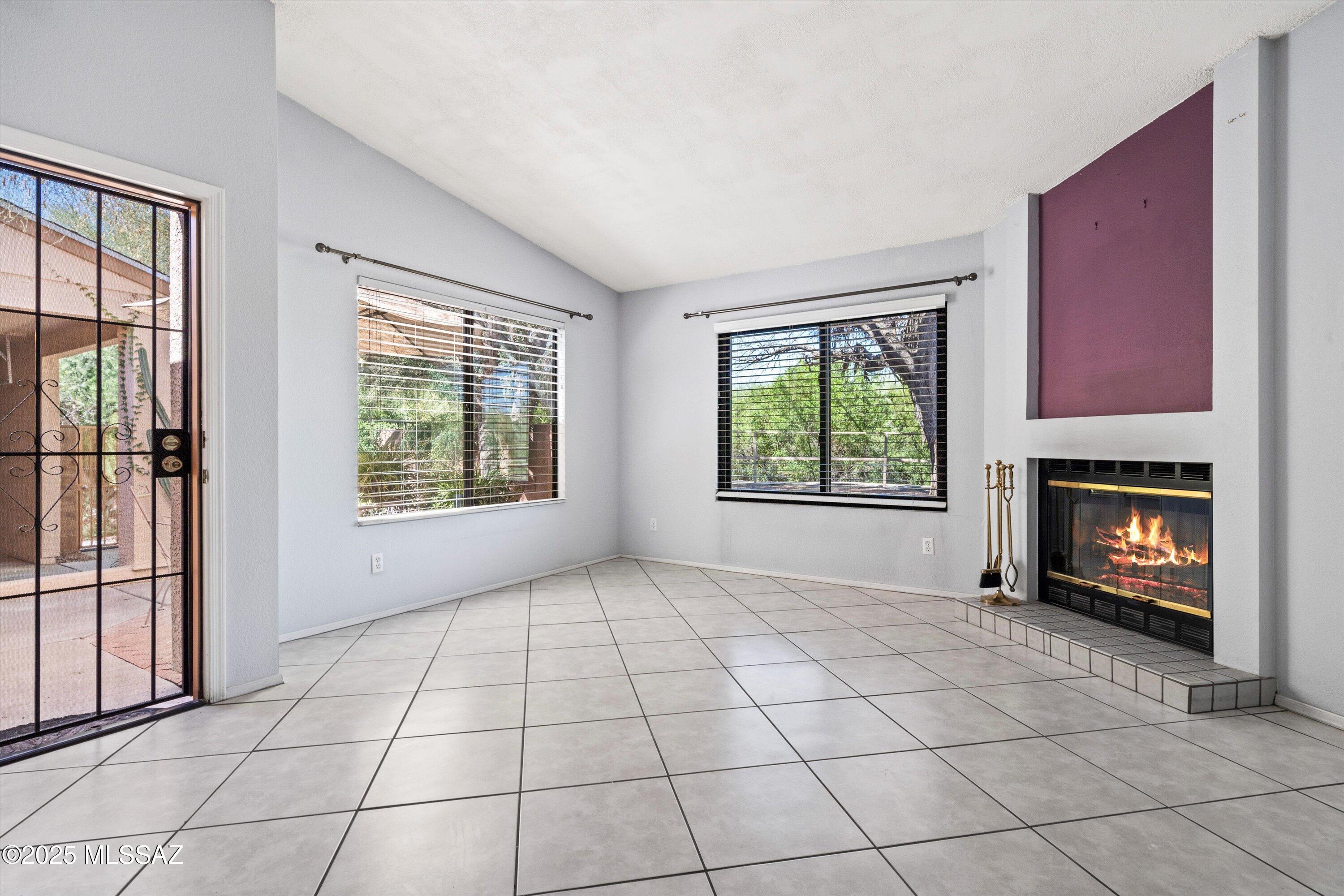 2596 N Ironwood Ridge Drive Unit: 9204