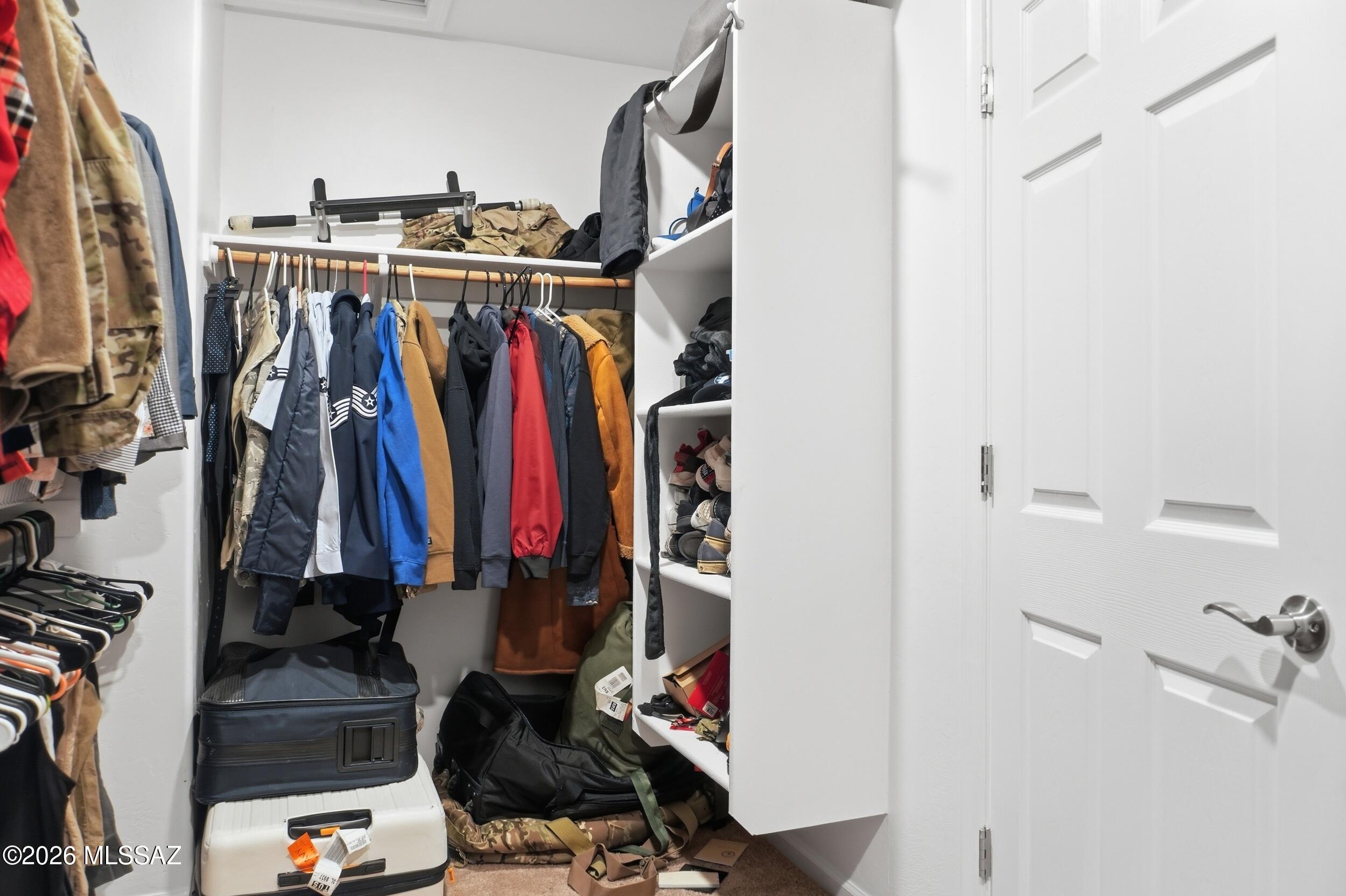 6840 E Via Arroyo Largo