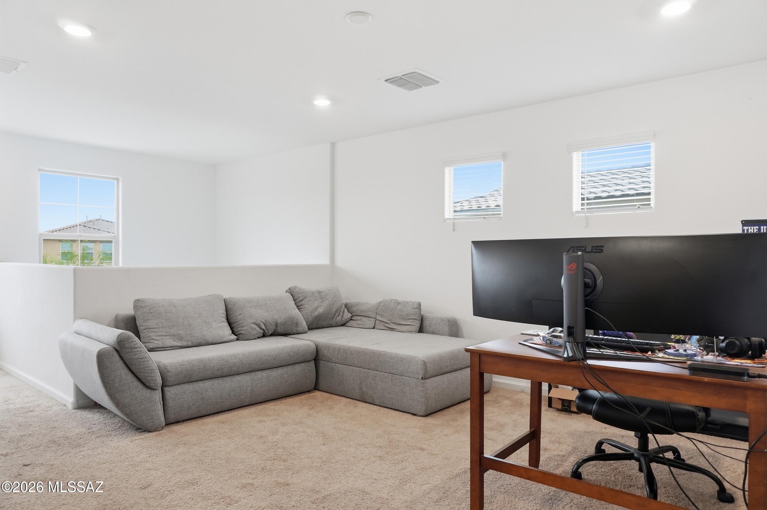 6840 E Via Arroyo Largo