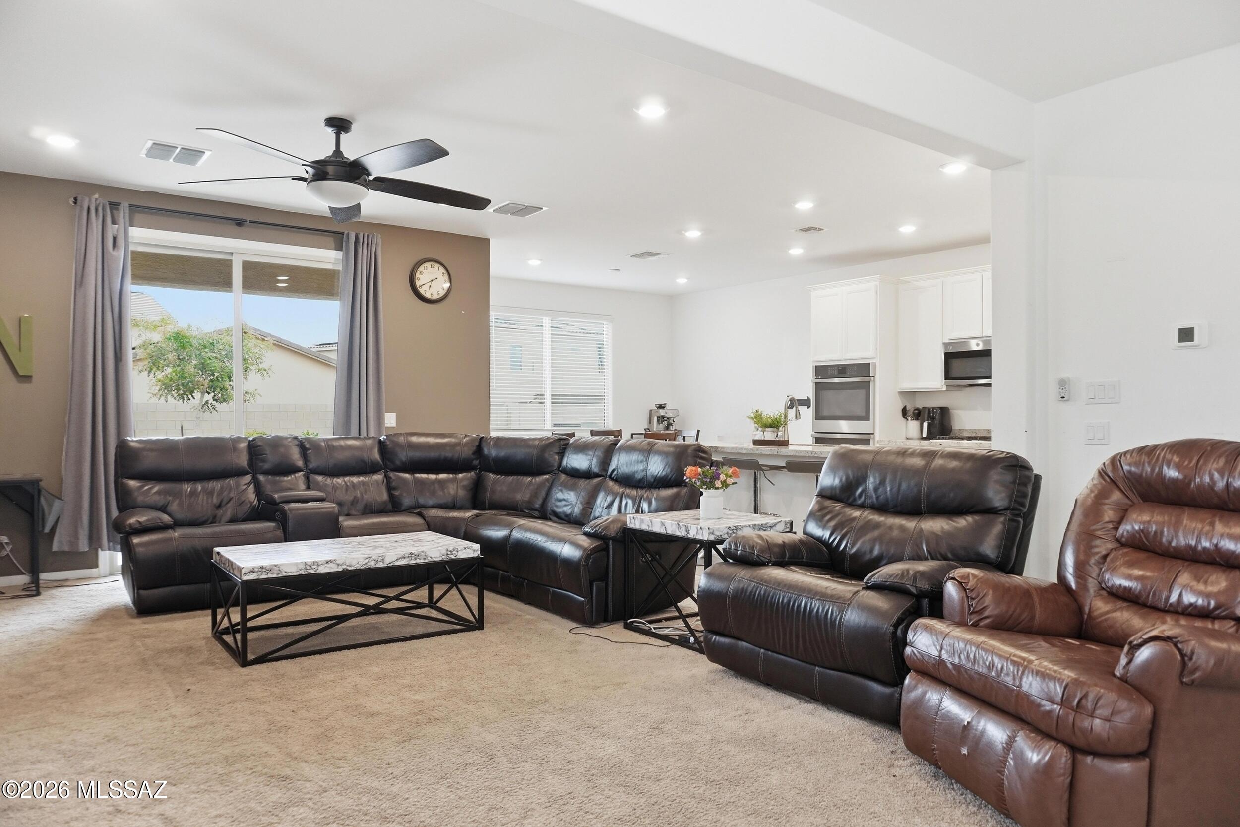 6840 E Via Arroyo Largo