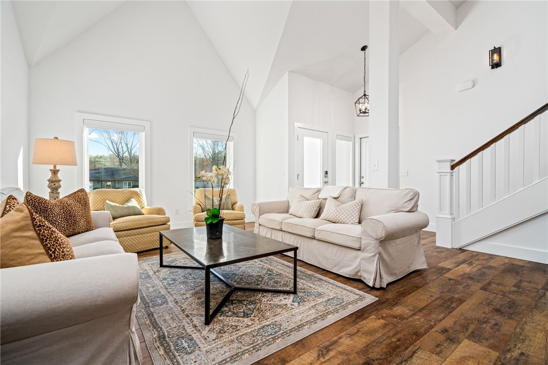 639 TANGLEWOOD AVENUE