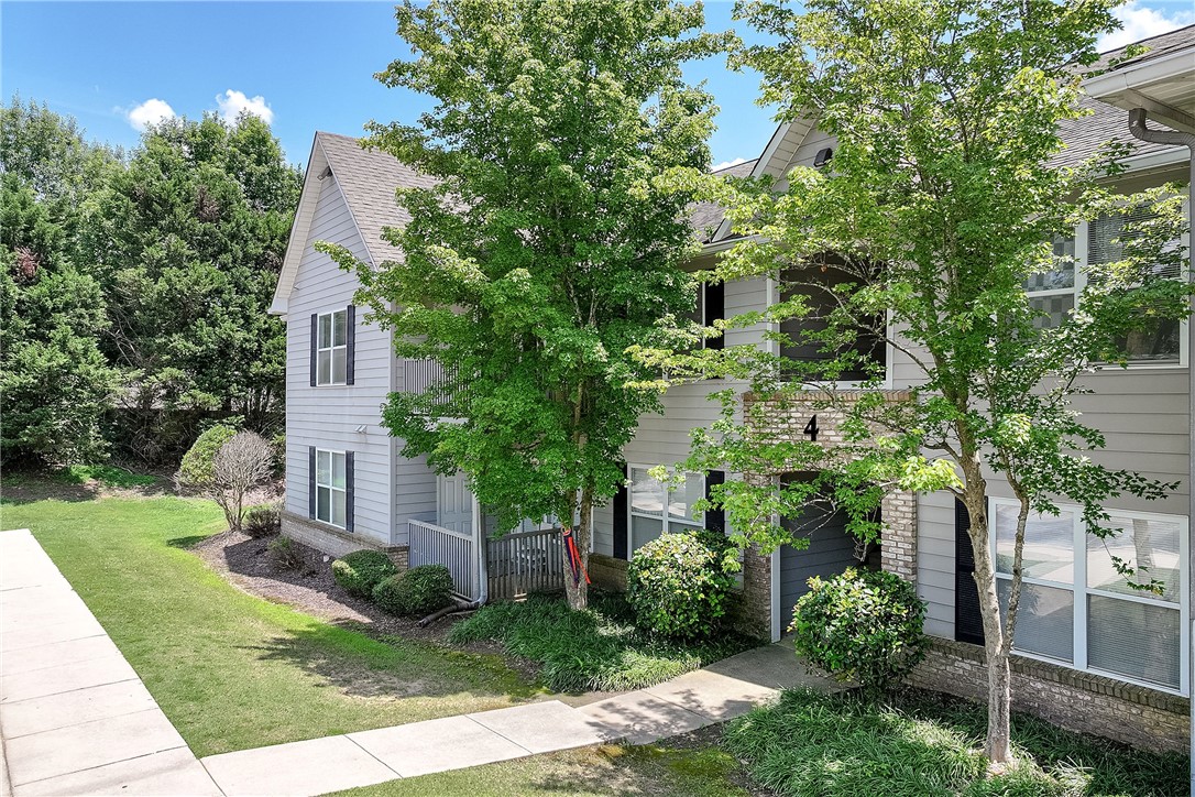 1385 S DONAHUE DRIVE 4201