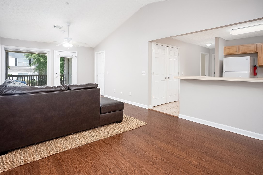 1385 S DONAHUE DRIVE 4201