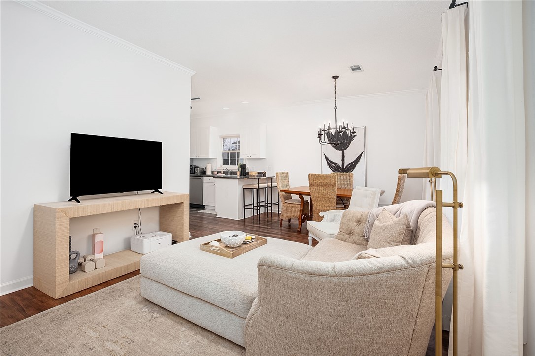 492 E VETERANS BOULEVARD