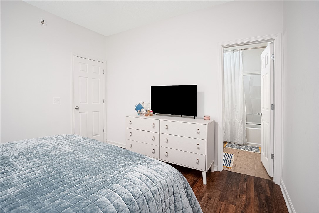 492 E VETERANS BOULEVARD