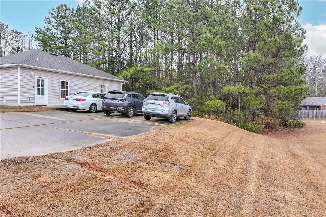 492 E VETERANS BOULEVARD