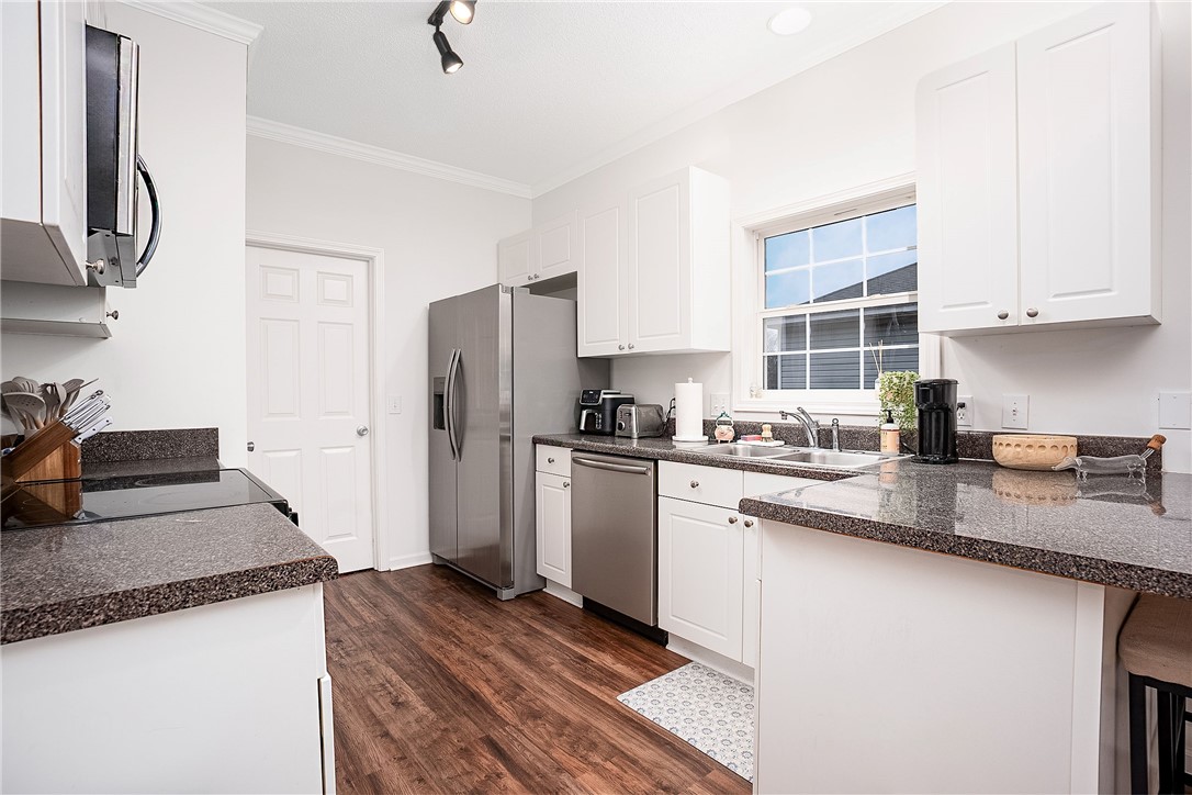 492 E VETERANS BOULEVARD