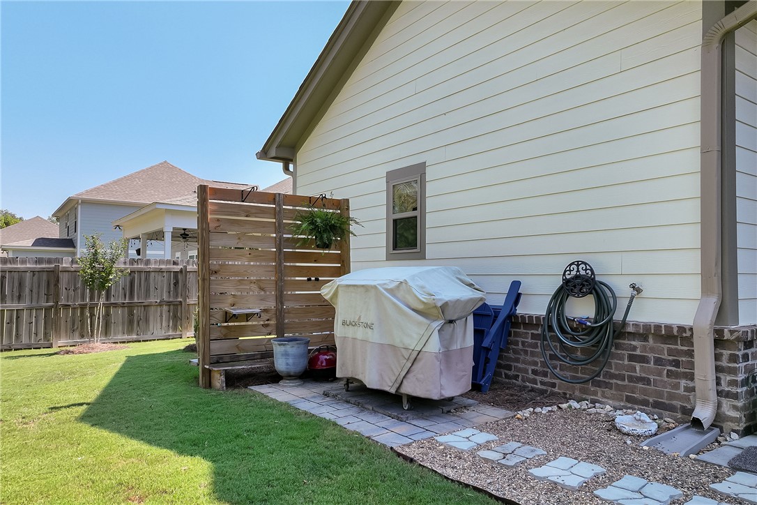 125 NORTHERN FLICKER DRIVE