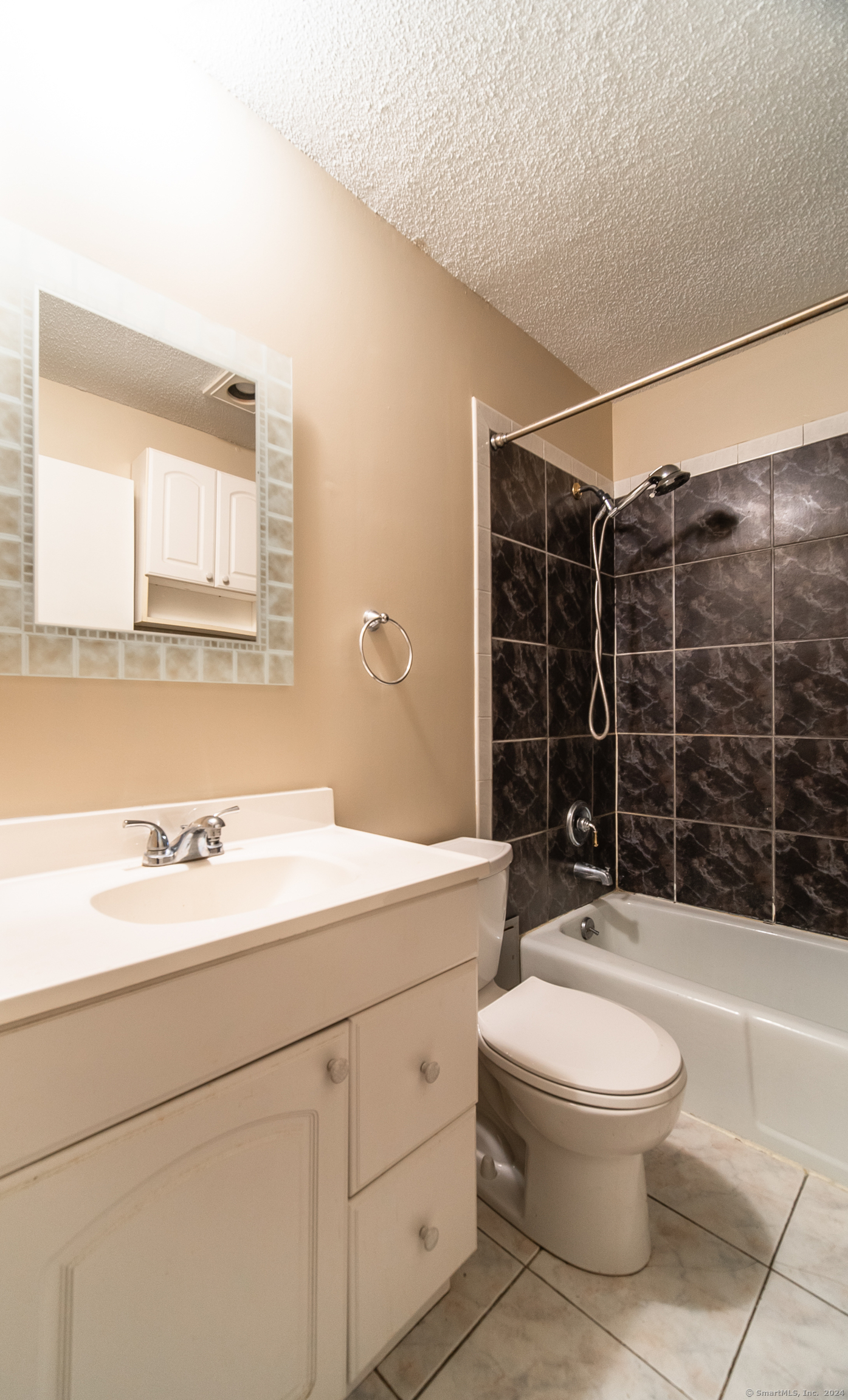 63 Woodland Drive 63