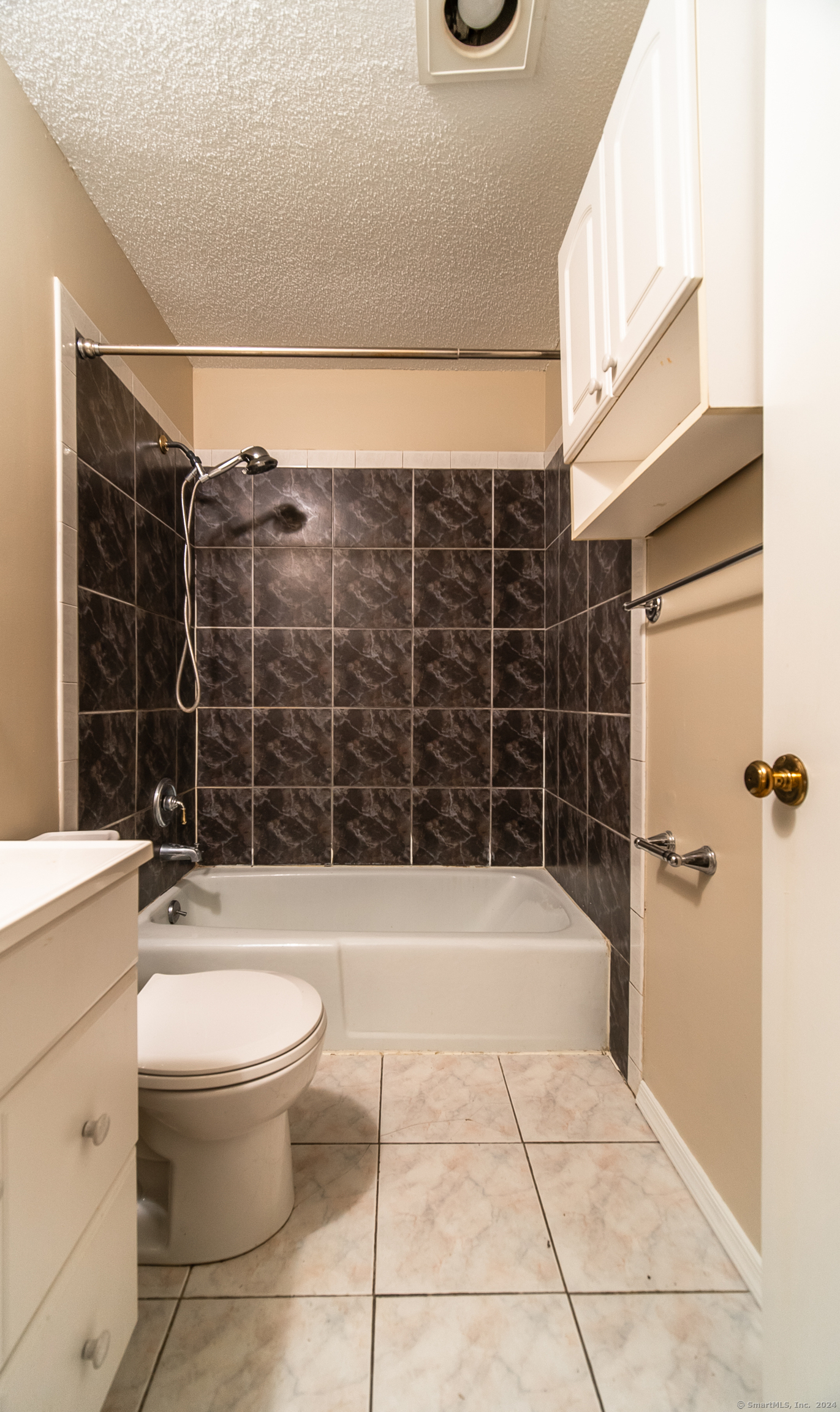 63 Woodland Drive 63