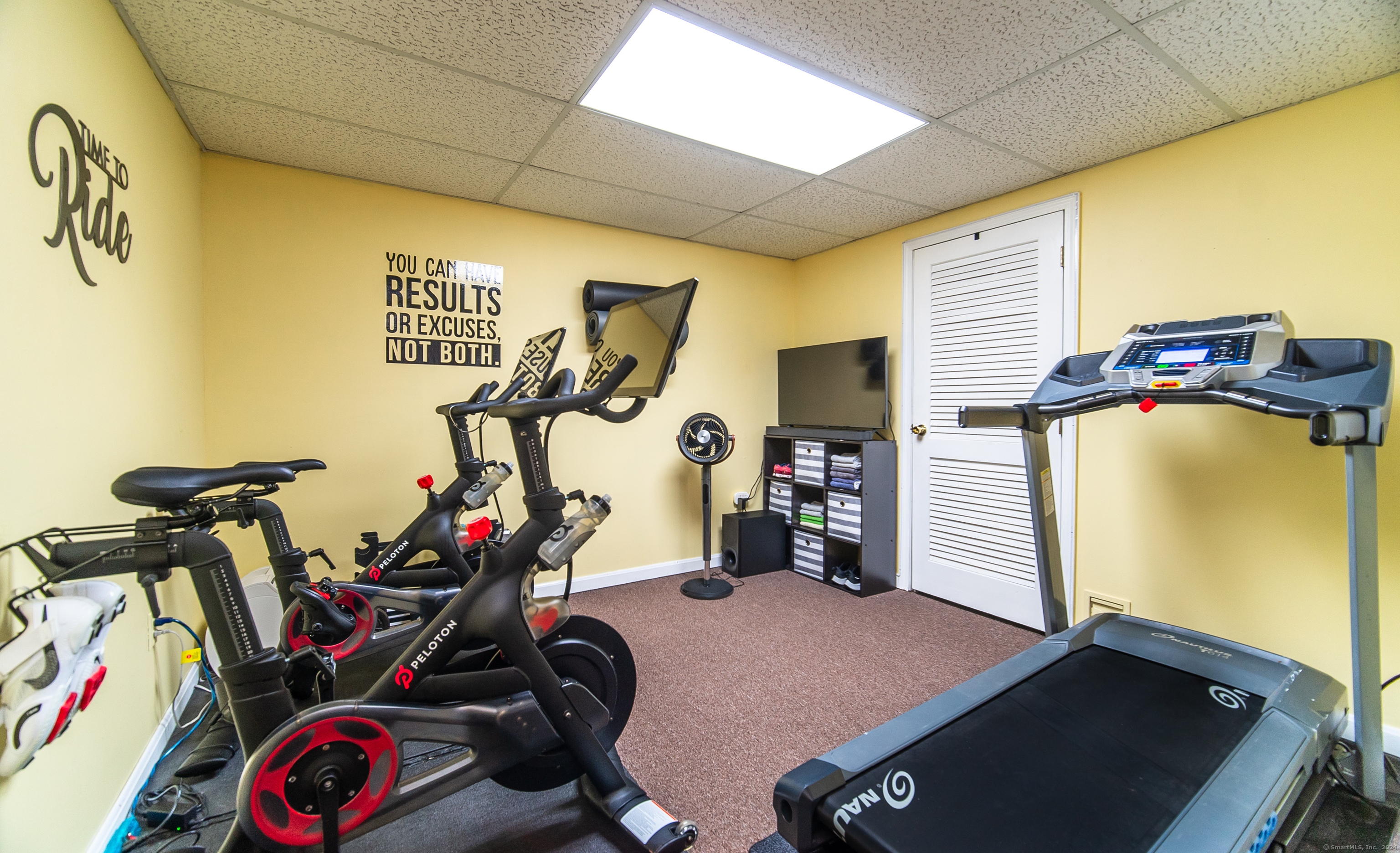 144 Metacomet Drive 144