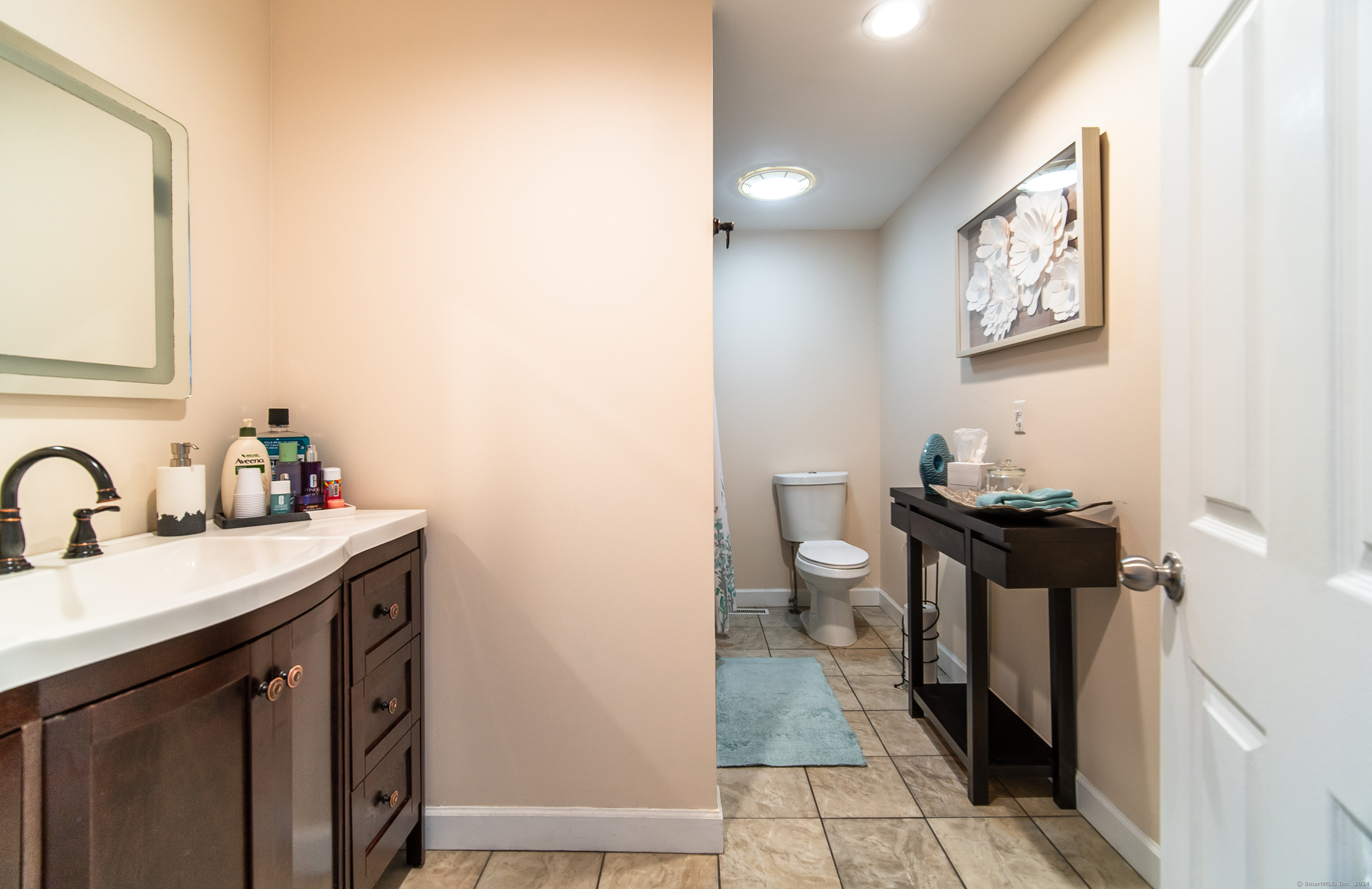 144 Metacomet Drive 144