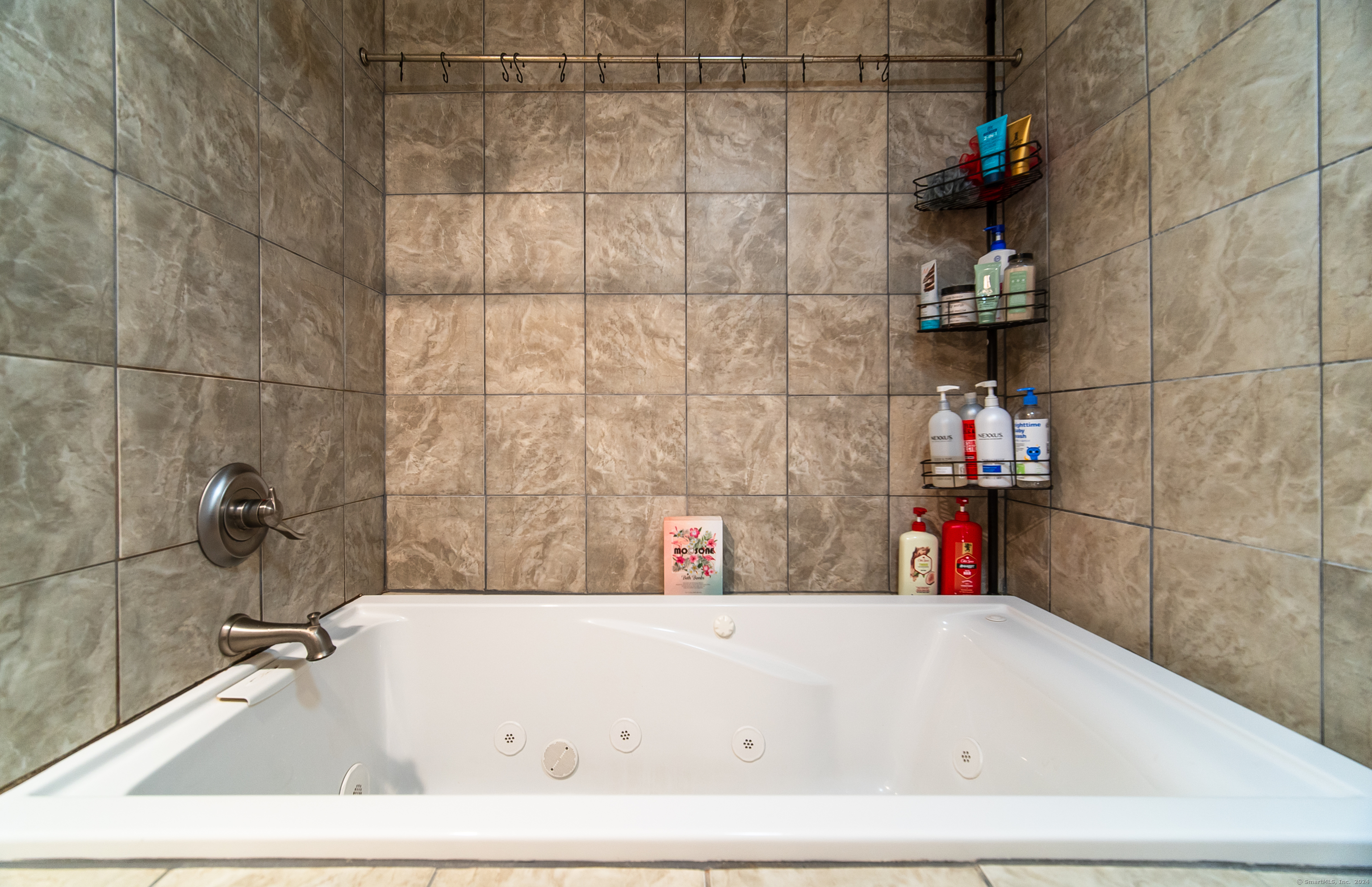 144 Metacomet Drive 144