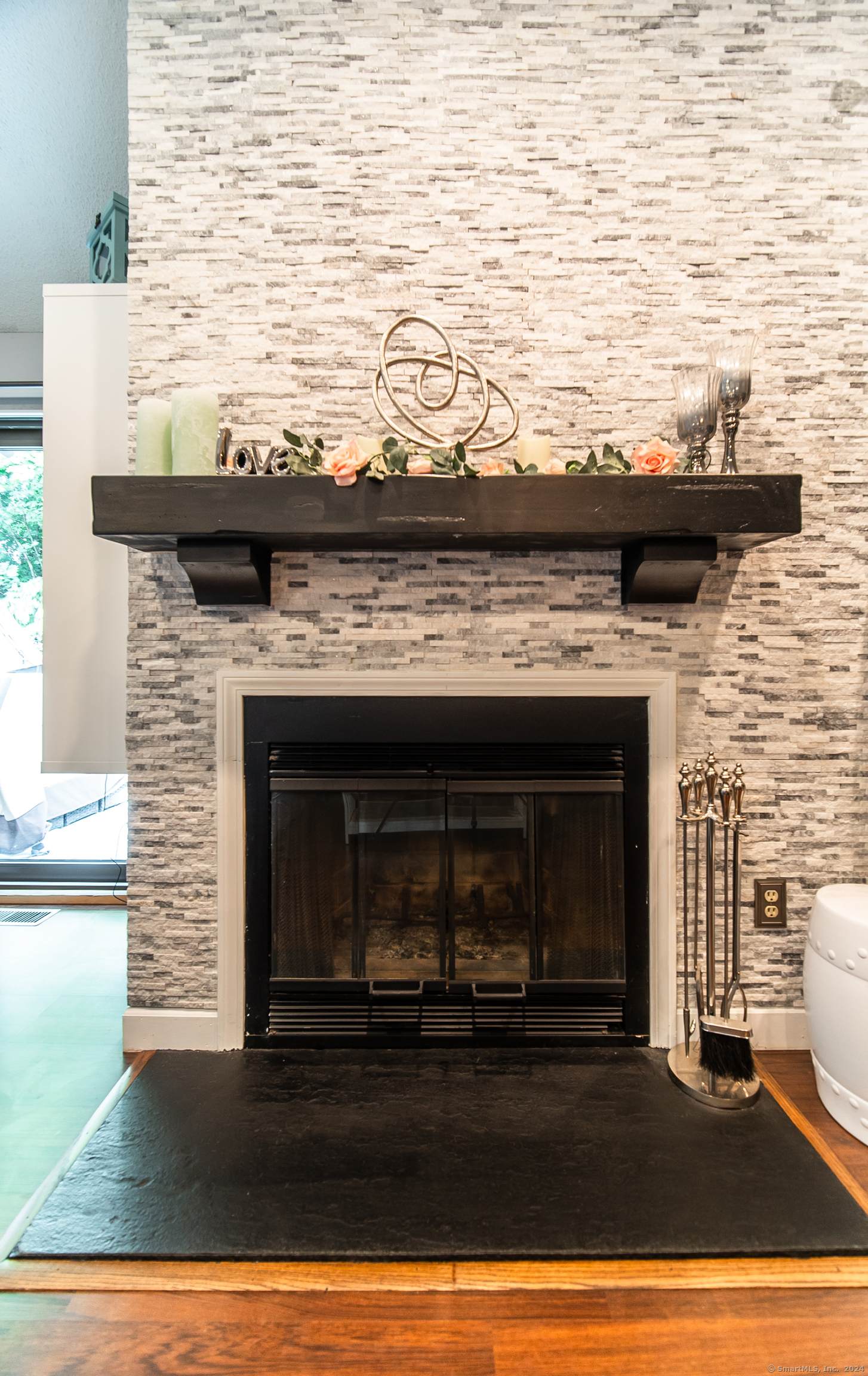 144 Metacomet Drive 144