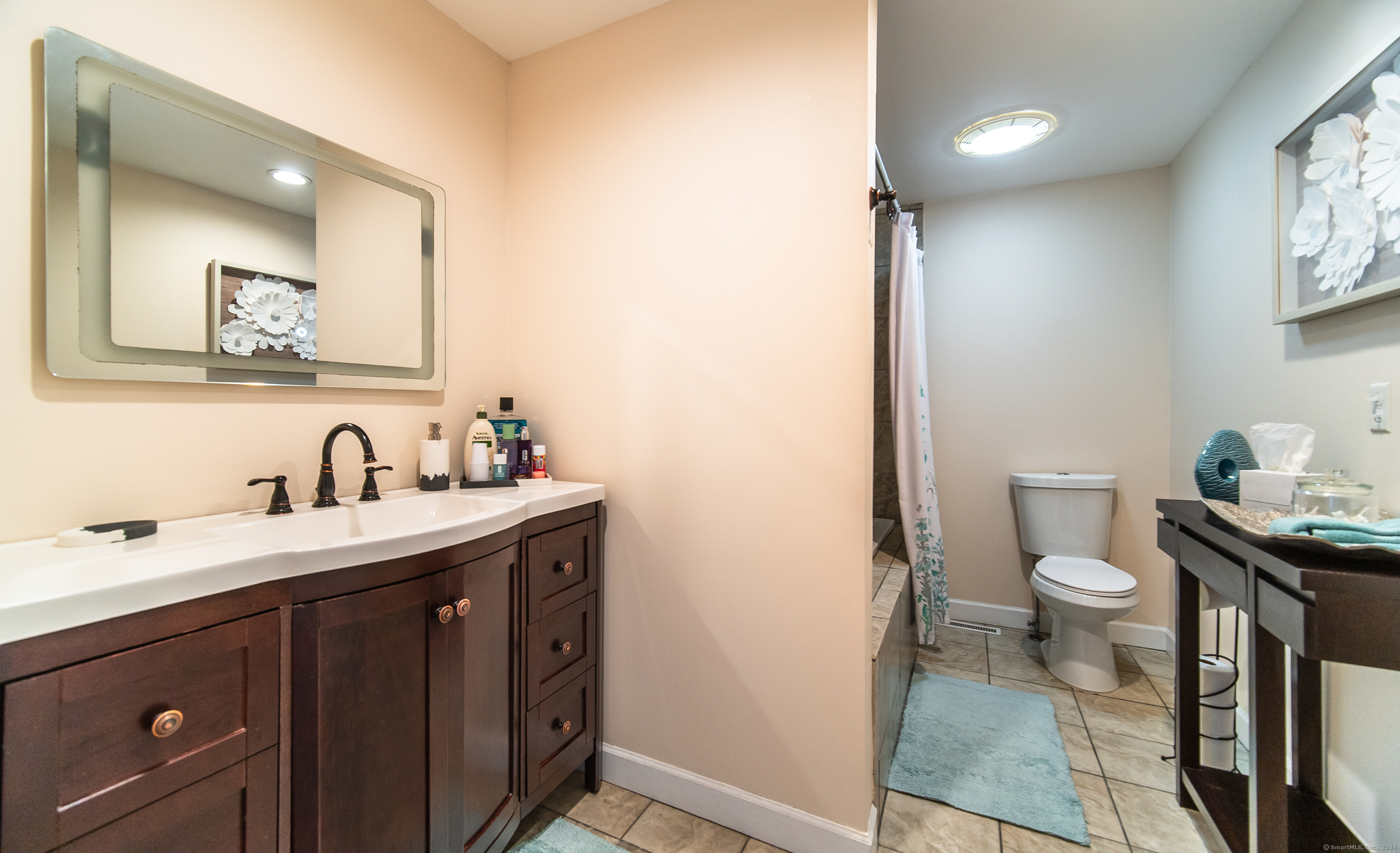 144 Metacomet Drive 144