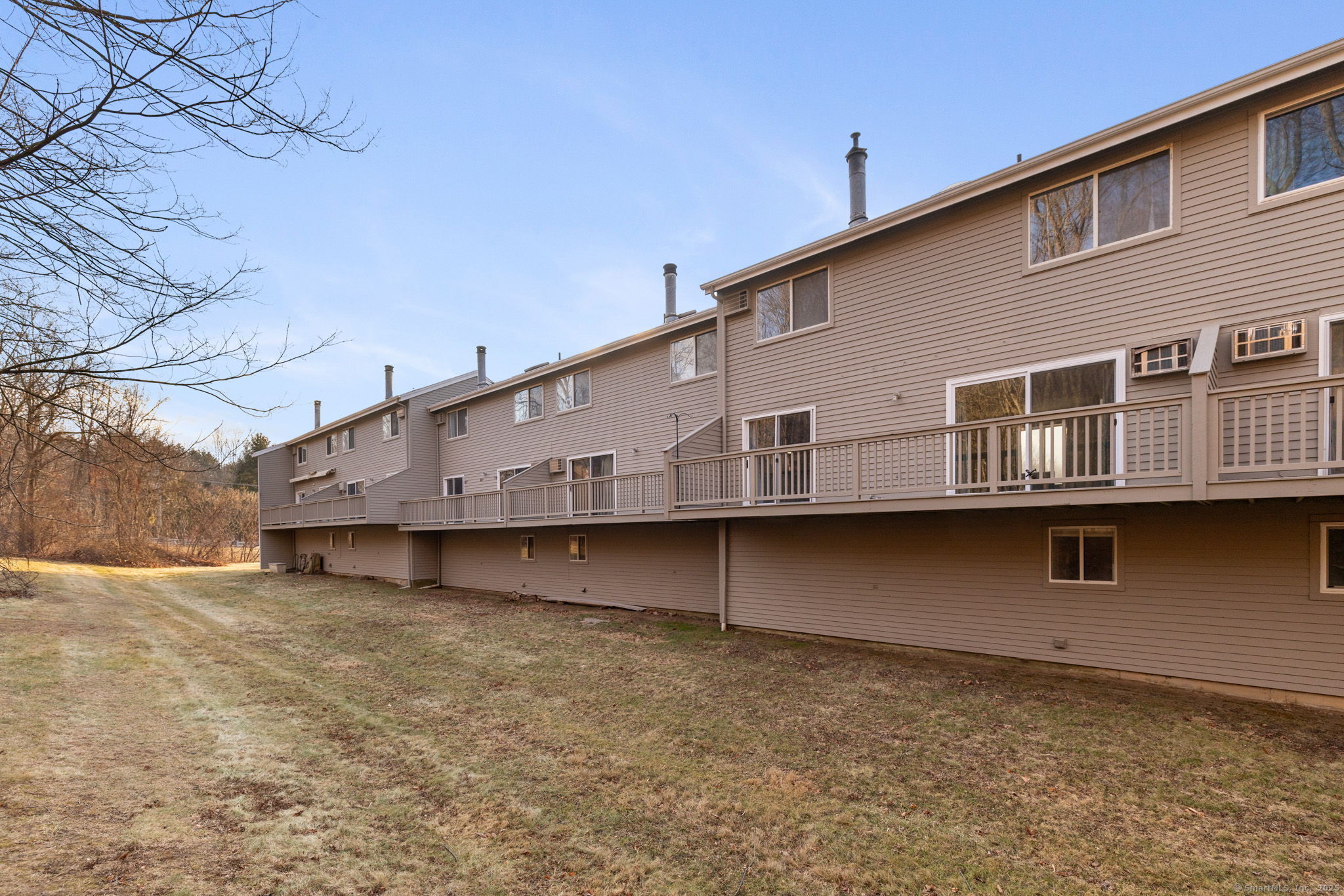 111 Riverton Road APT 9