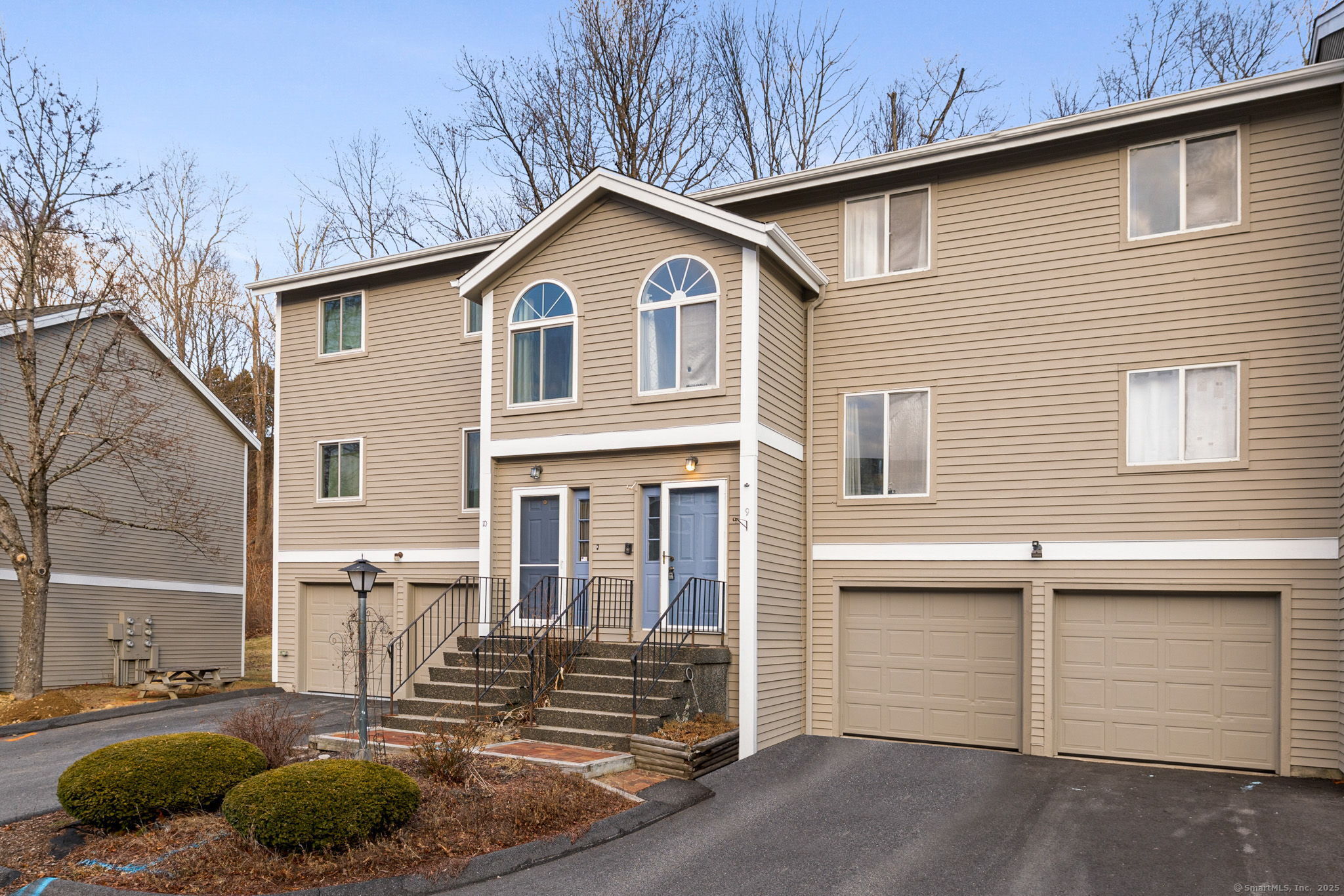 111 Riverton Road APT 9