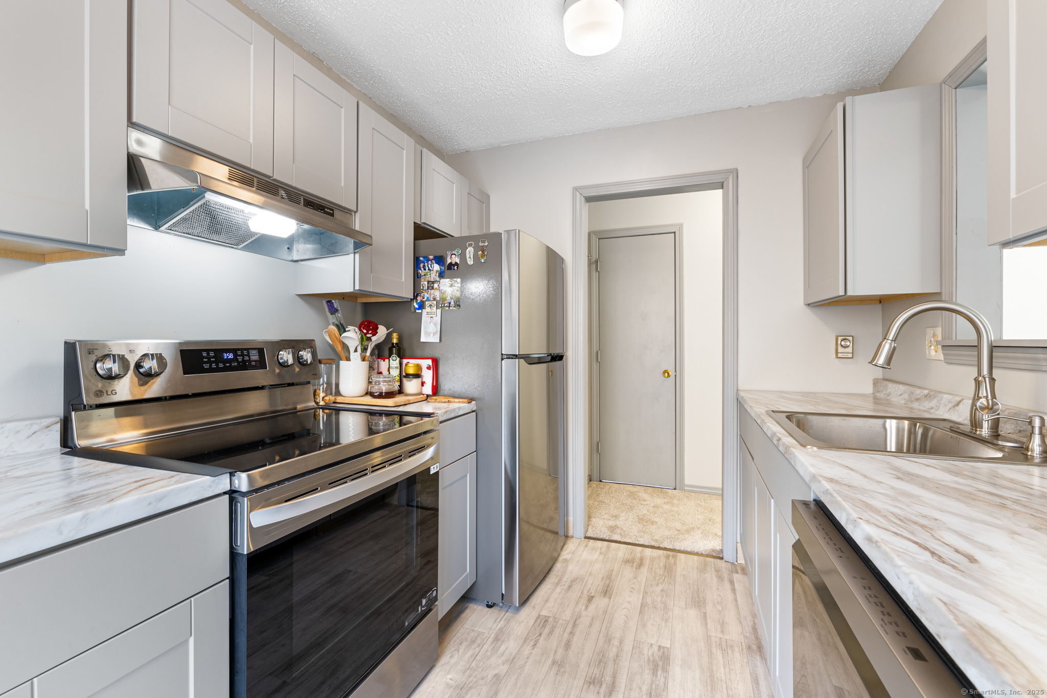 111 Riverton Road APT 9