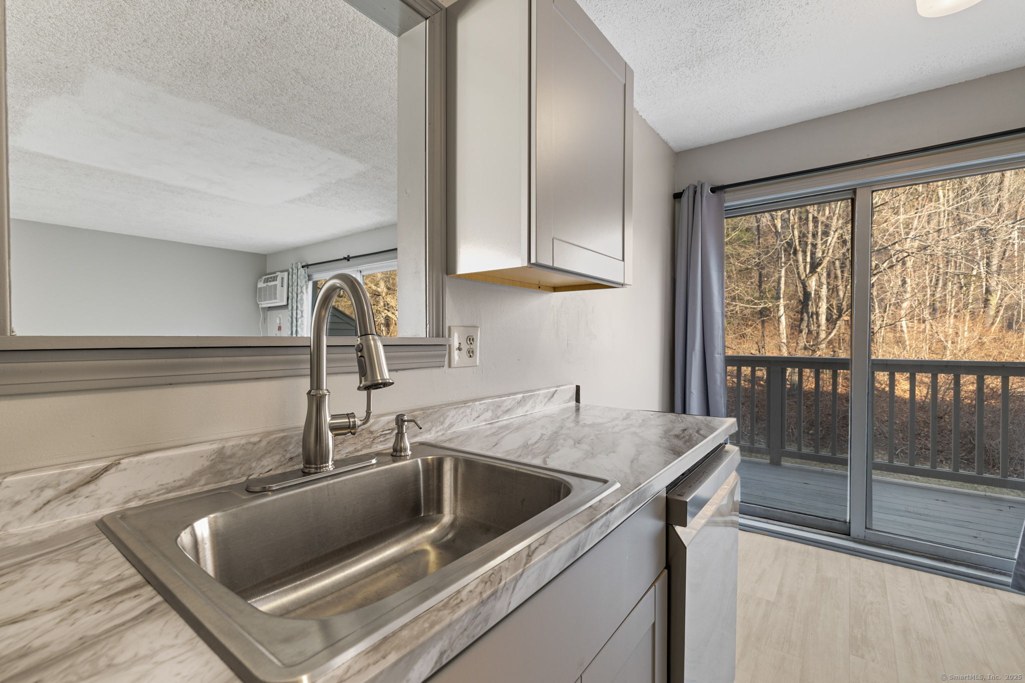111 Riverton Road APT 9