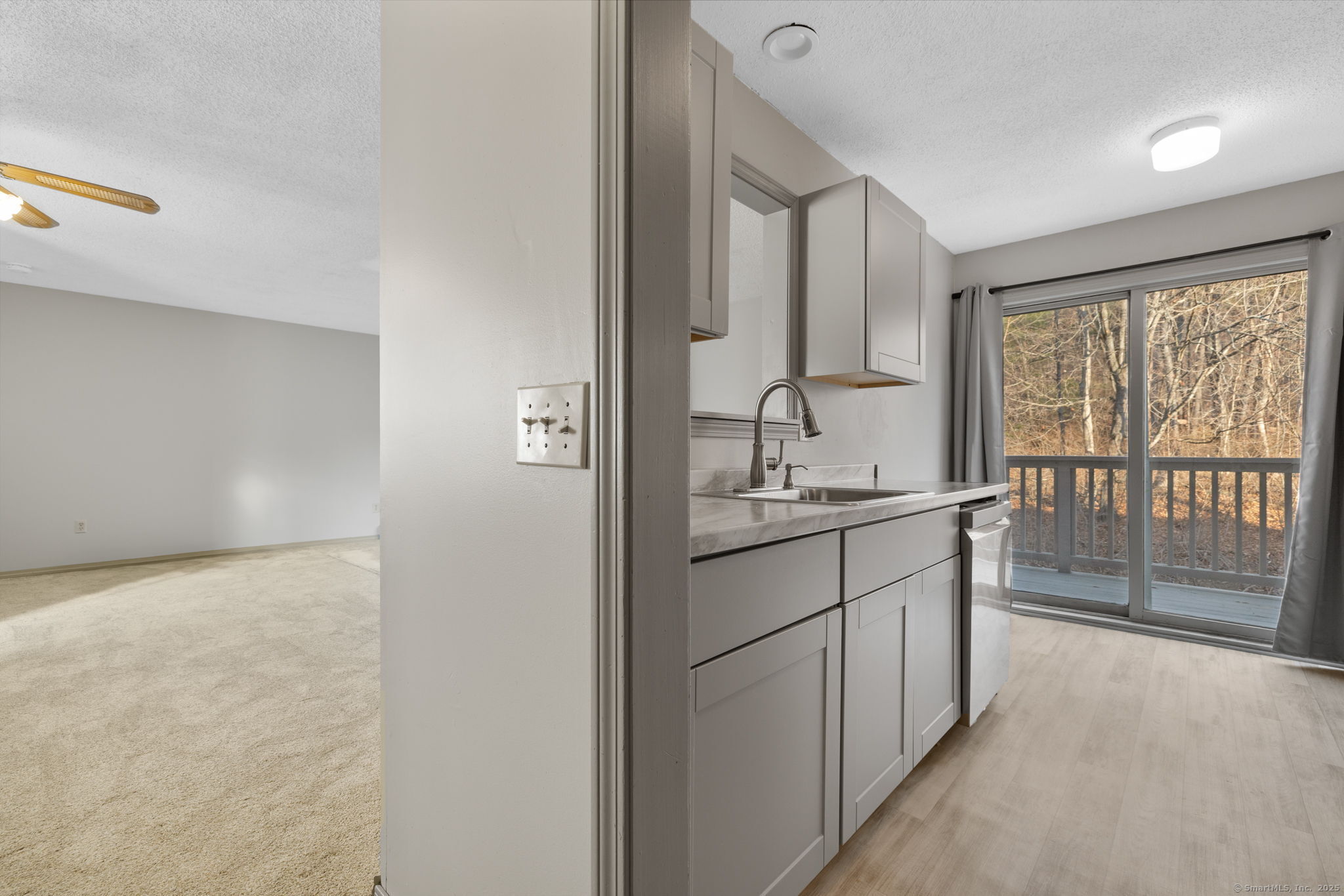111 Riverton Road APT 9