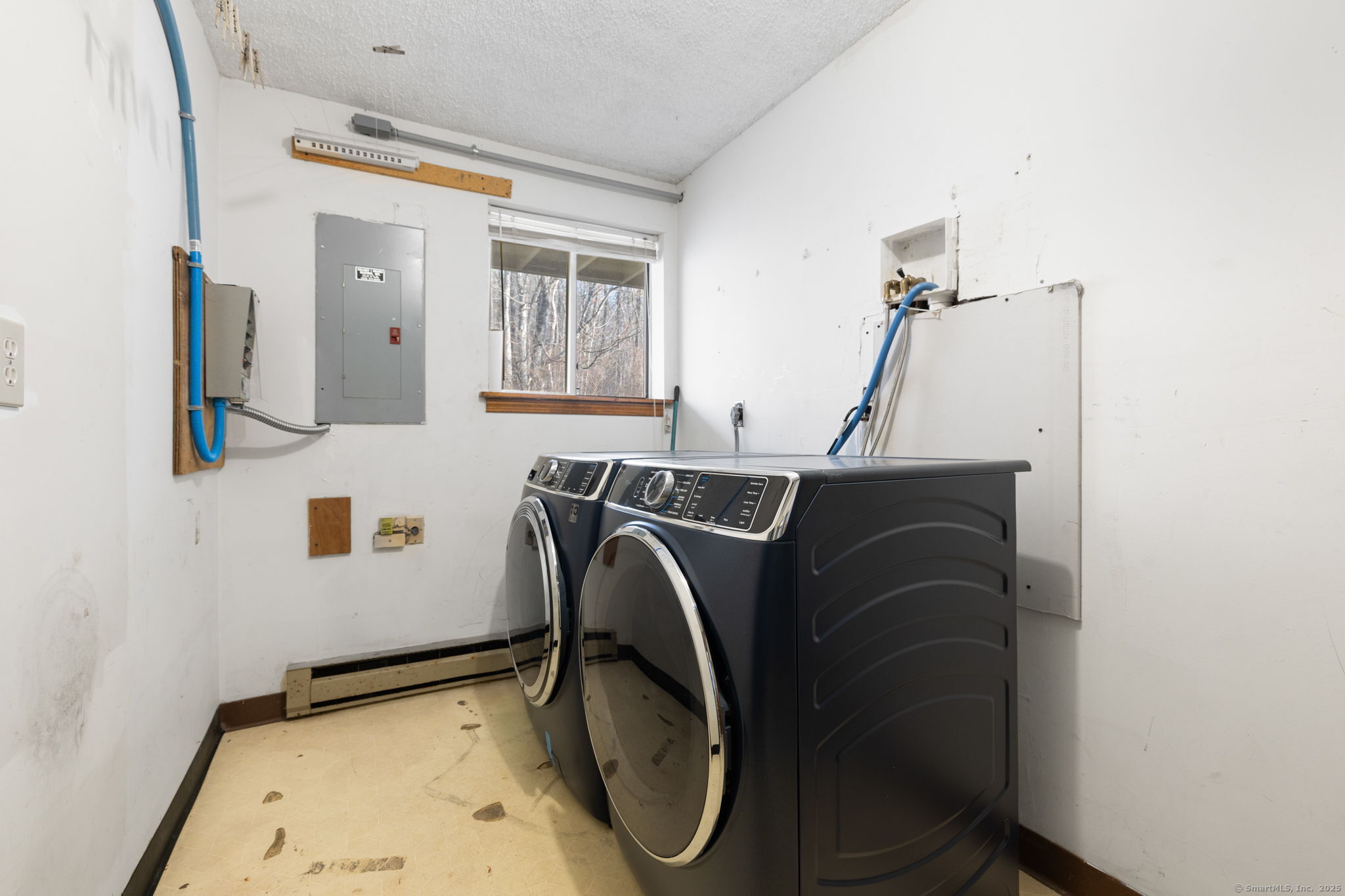 111 Riverton Road APT 9