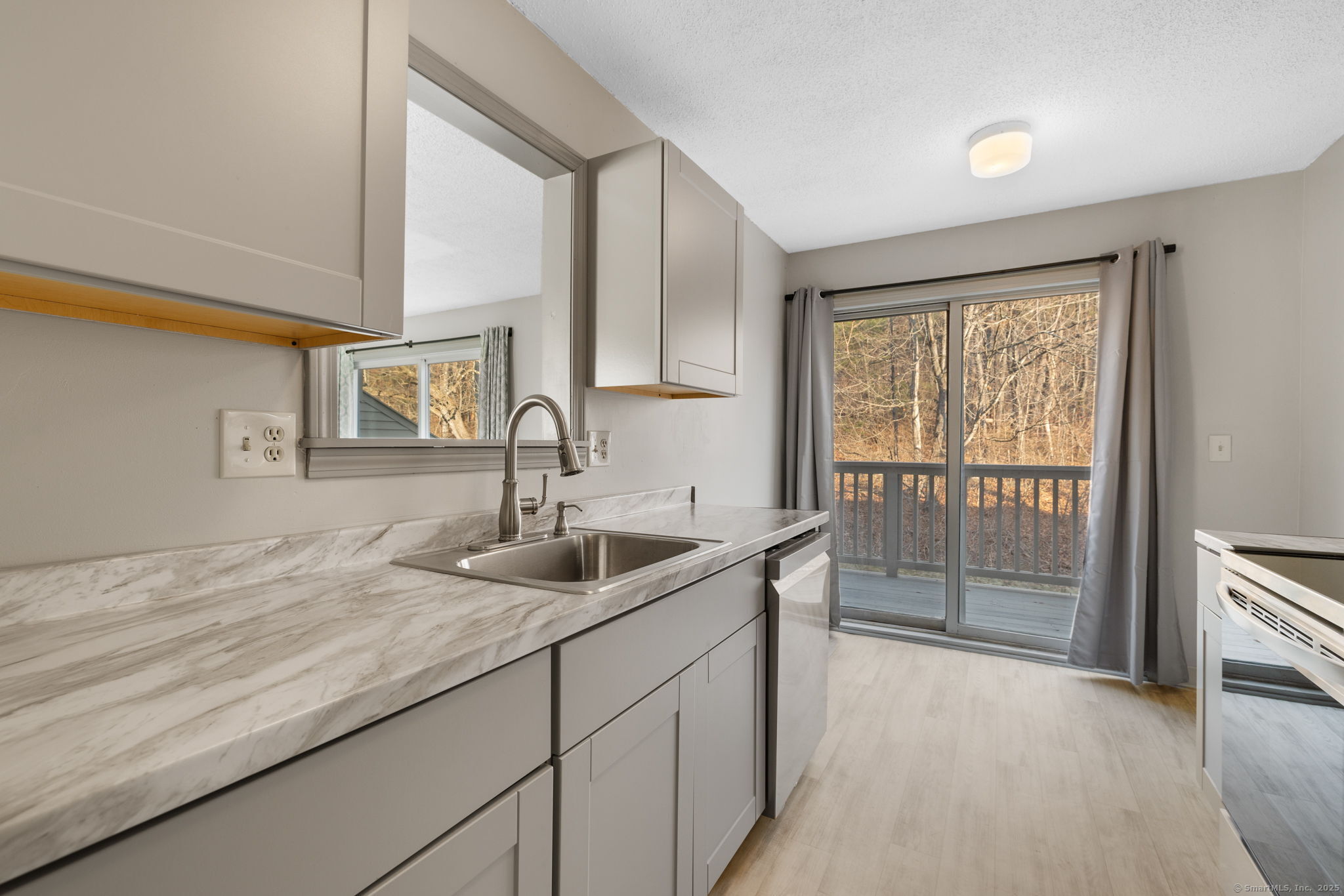 111 Riverton Road APT 9