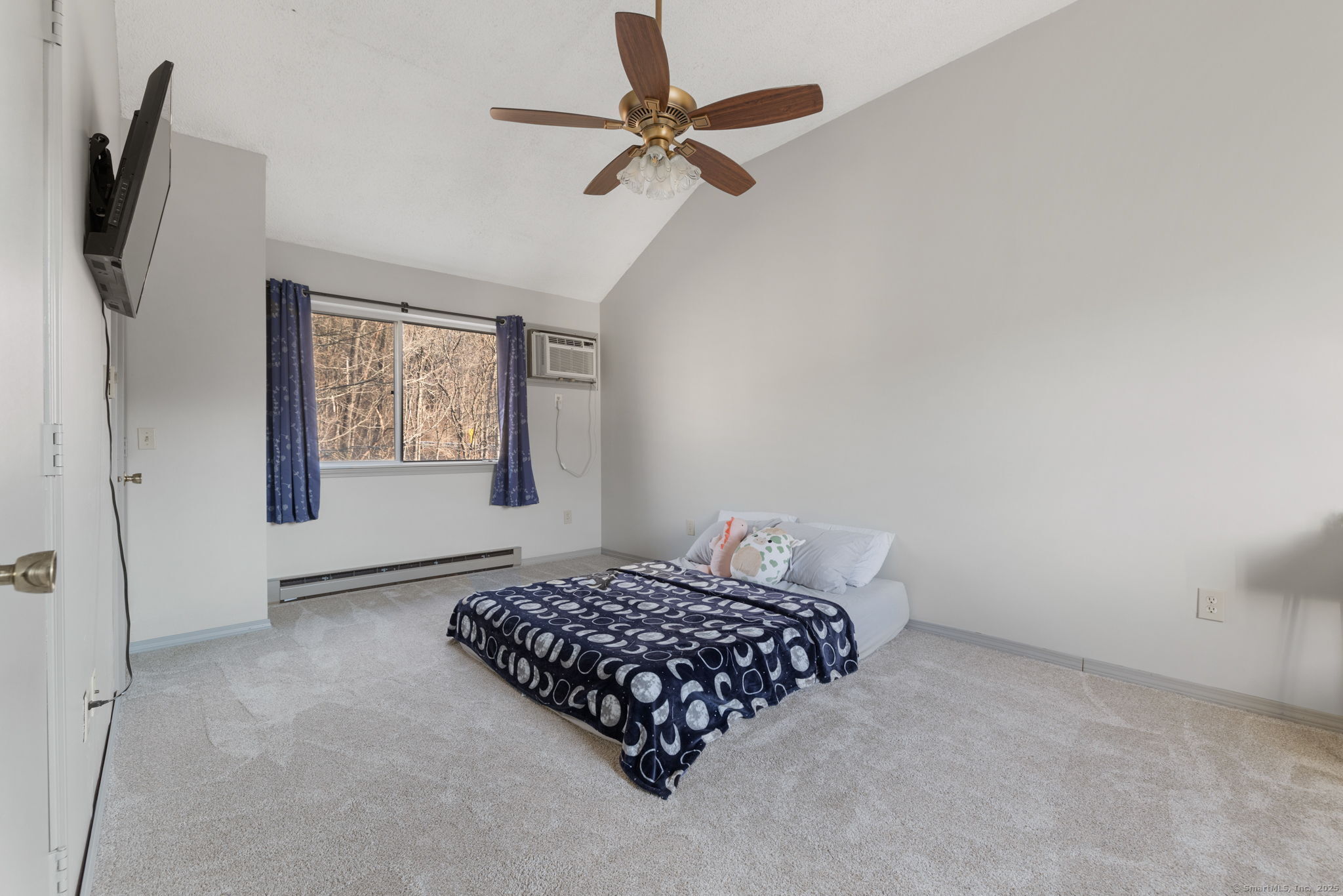 111 Riverton Road APT 9