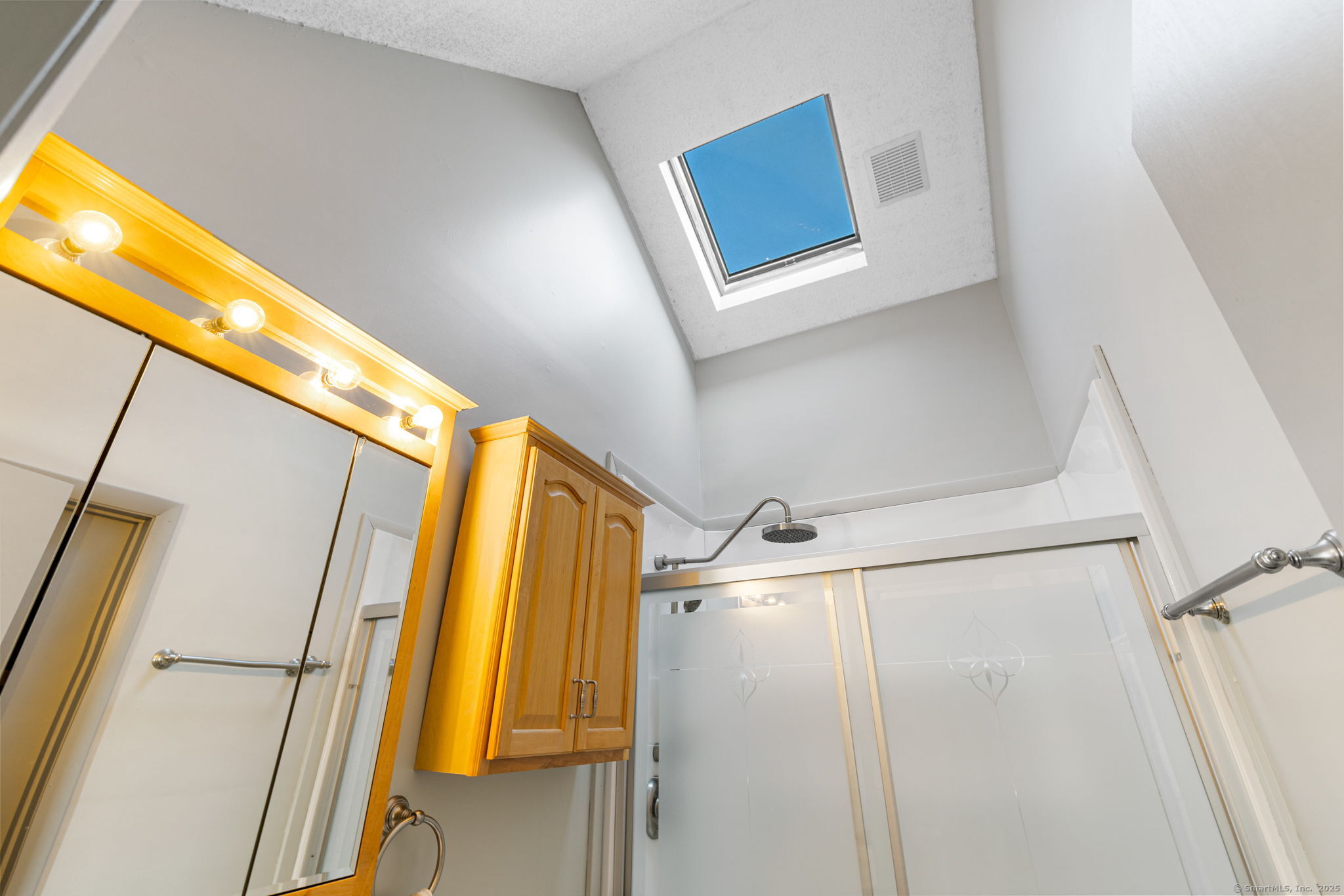 111 Riverton Road APT 9
