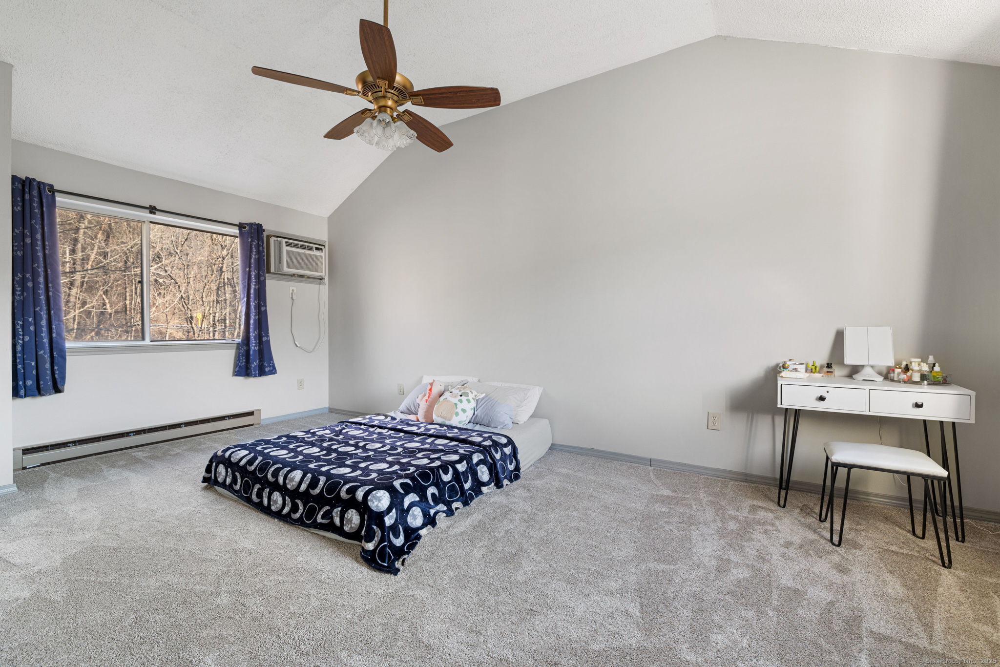 111 Riverton Road APT 9