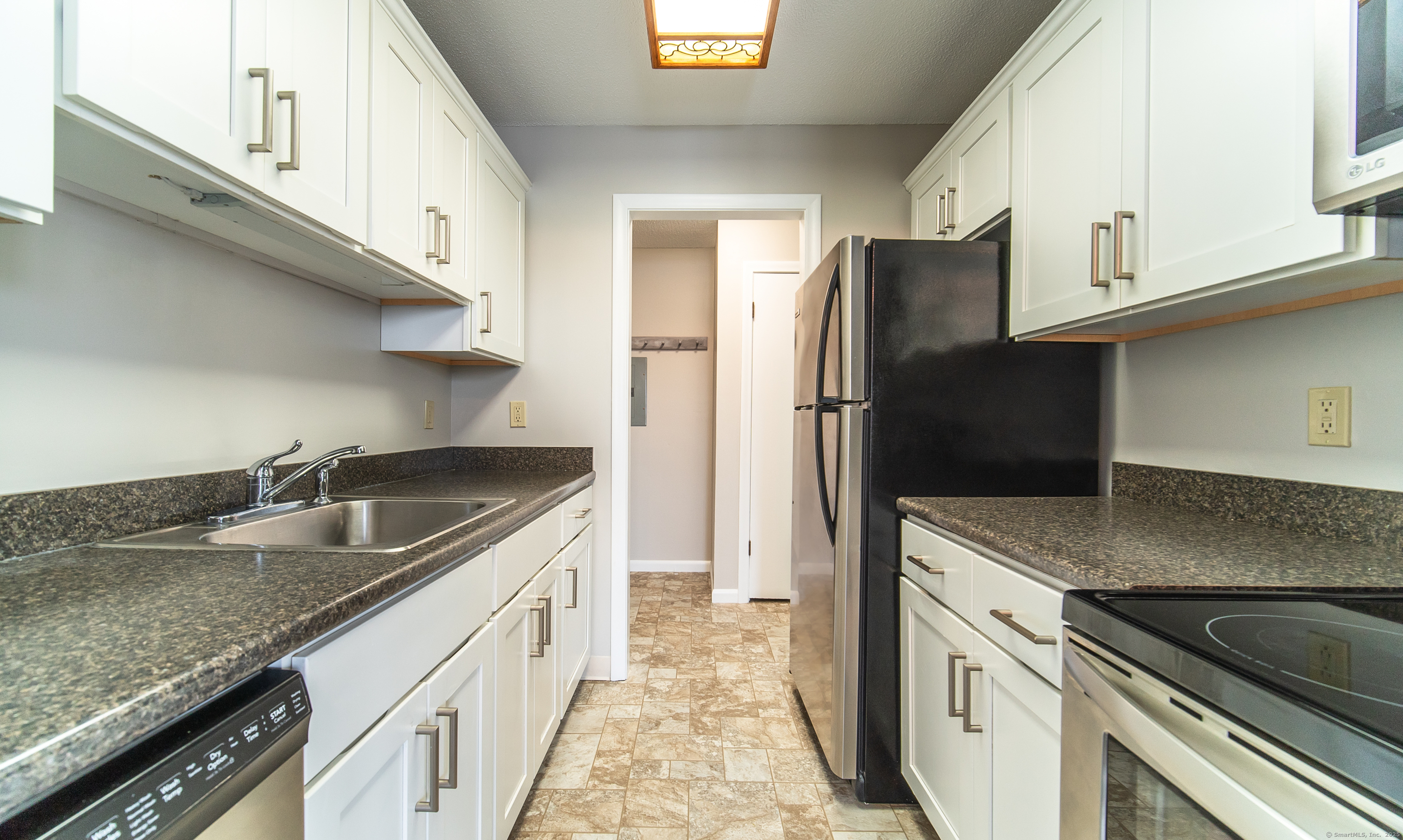 189 Woodland Drive 189
