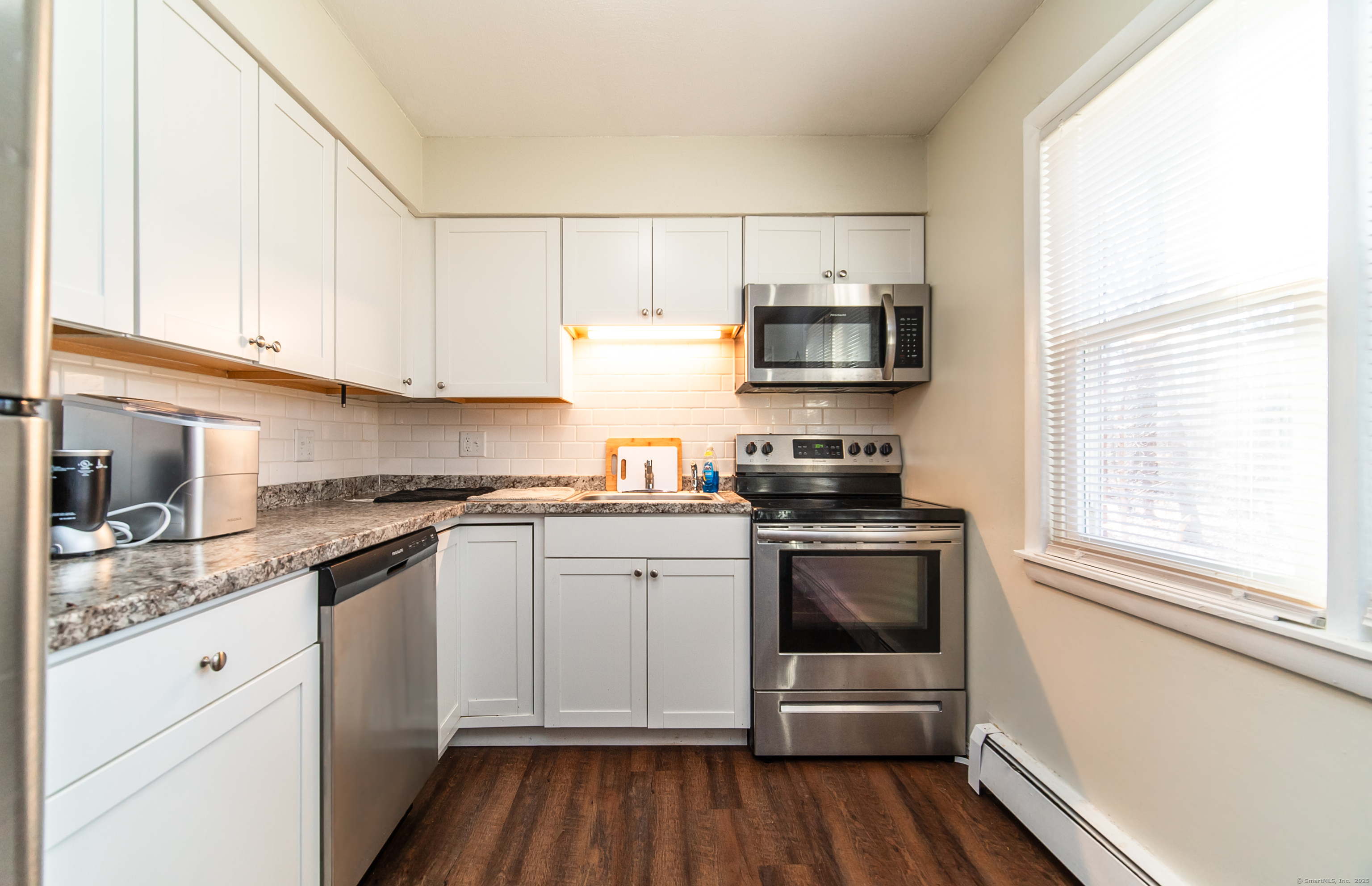 1117 Waterbury Road APT 1A