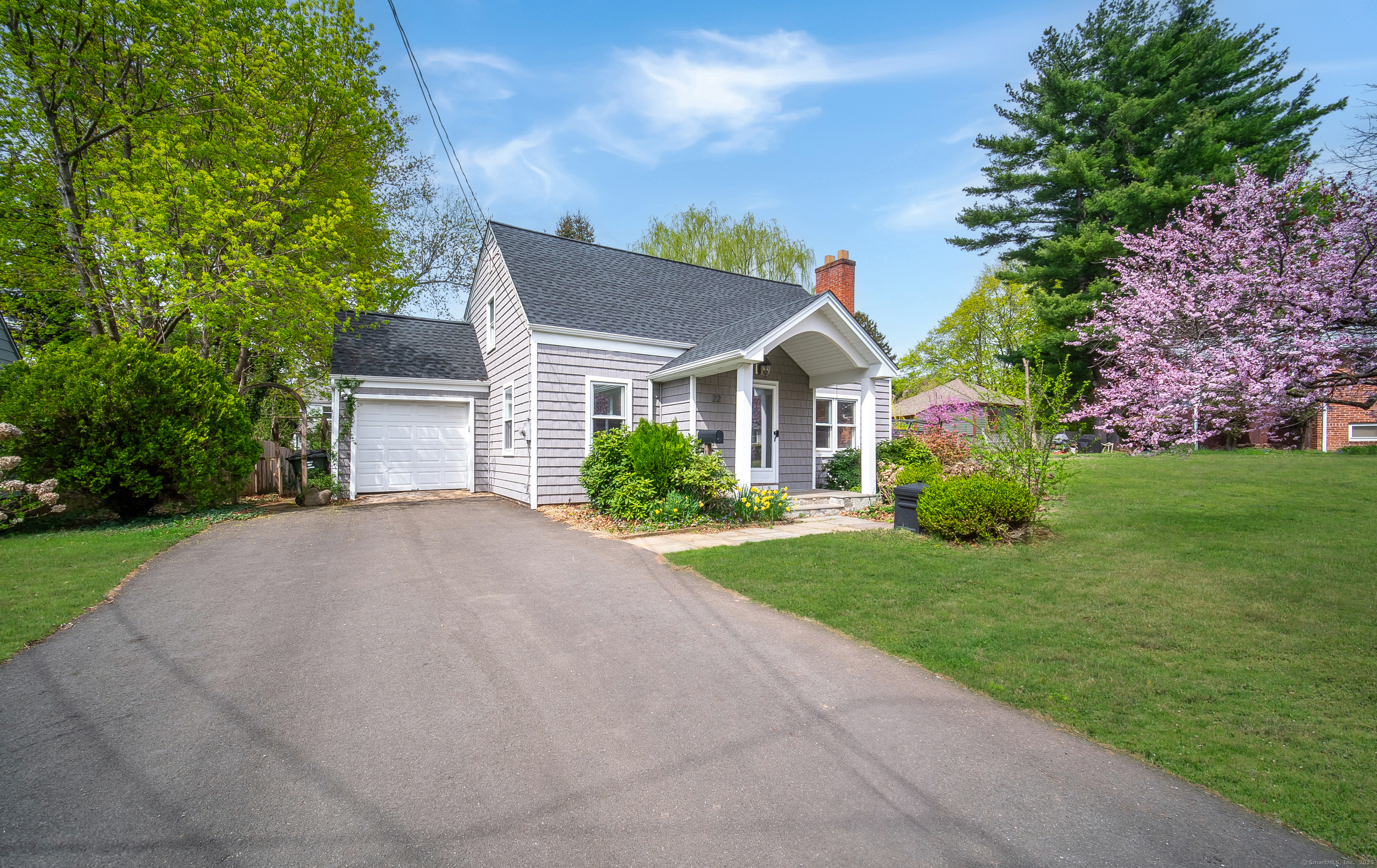 22 Hooker Drive