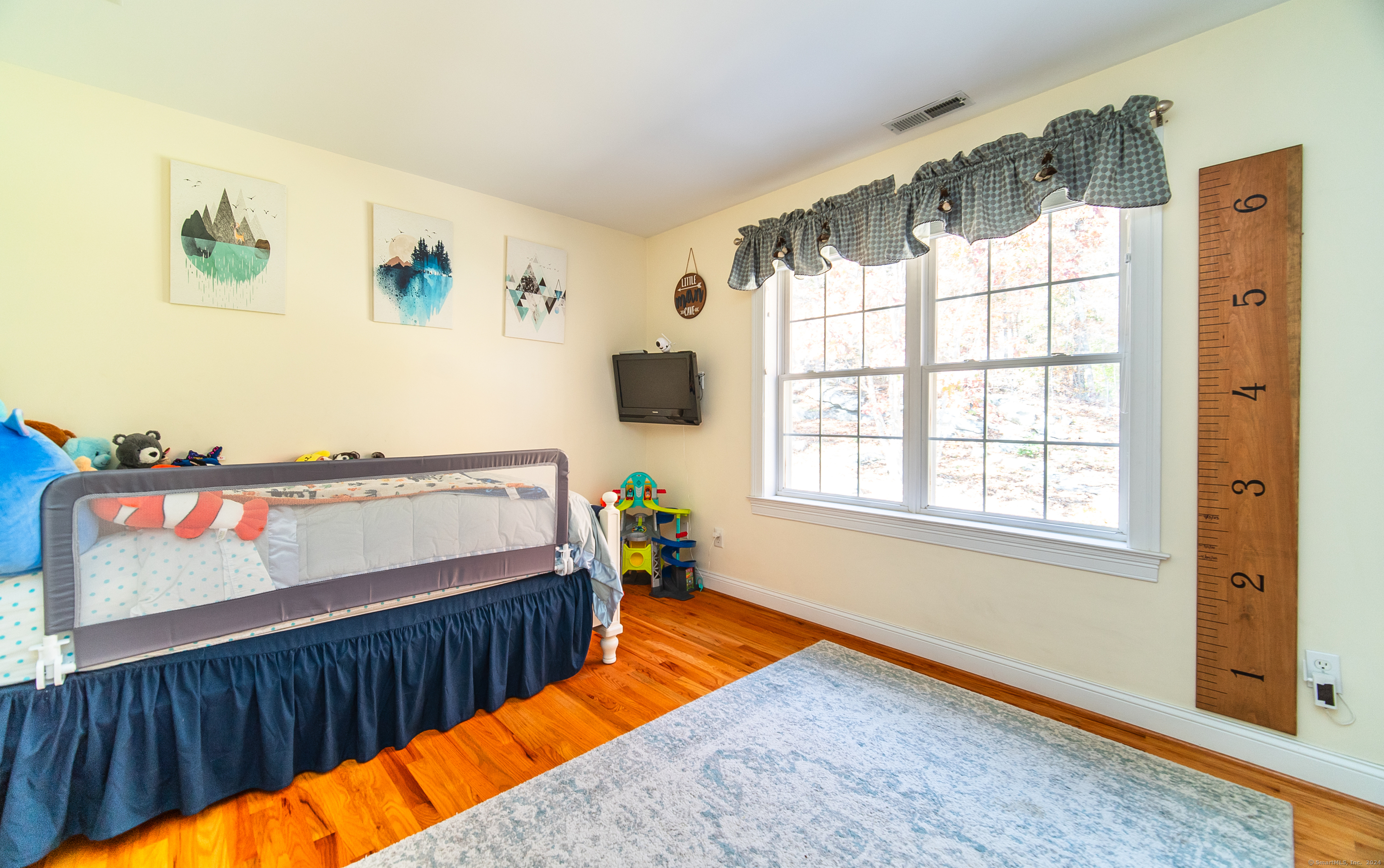 11 Timberlane Drive
