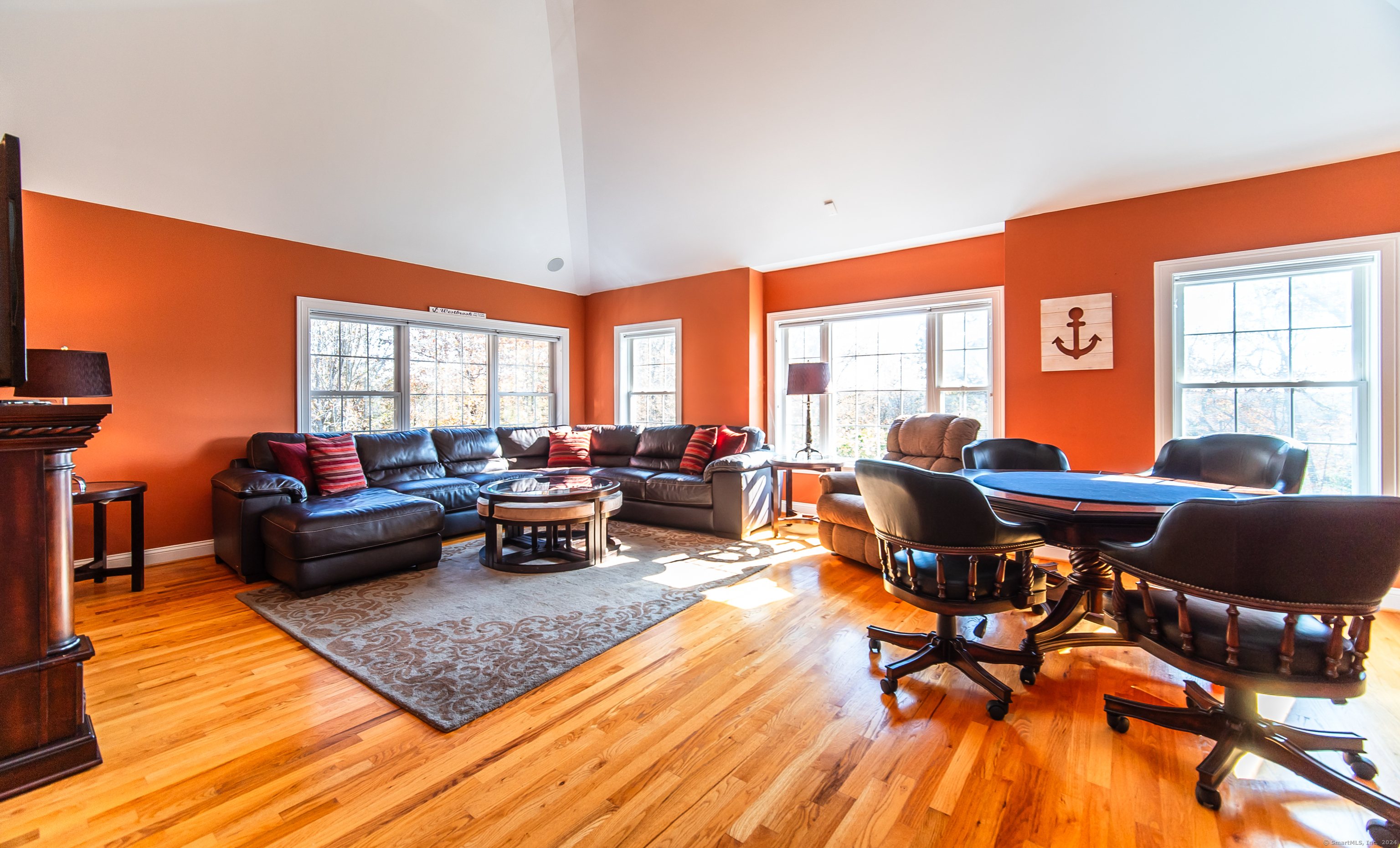 11 Timberlane Drive
