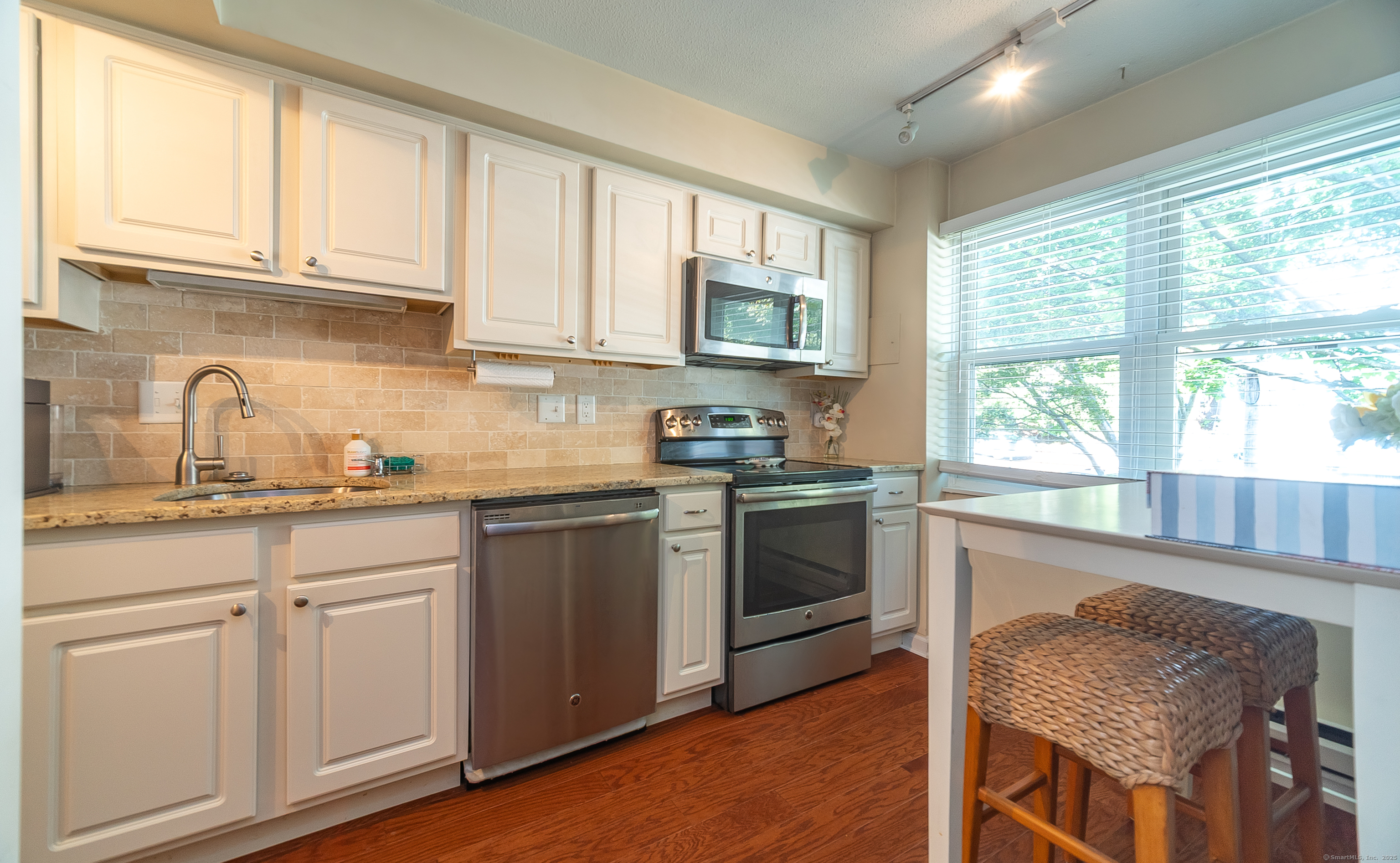 109 Highland Road 109
