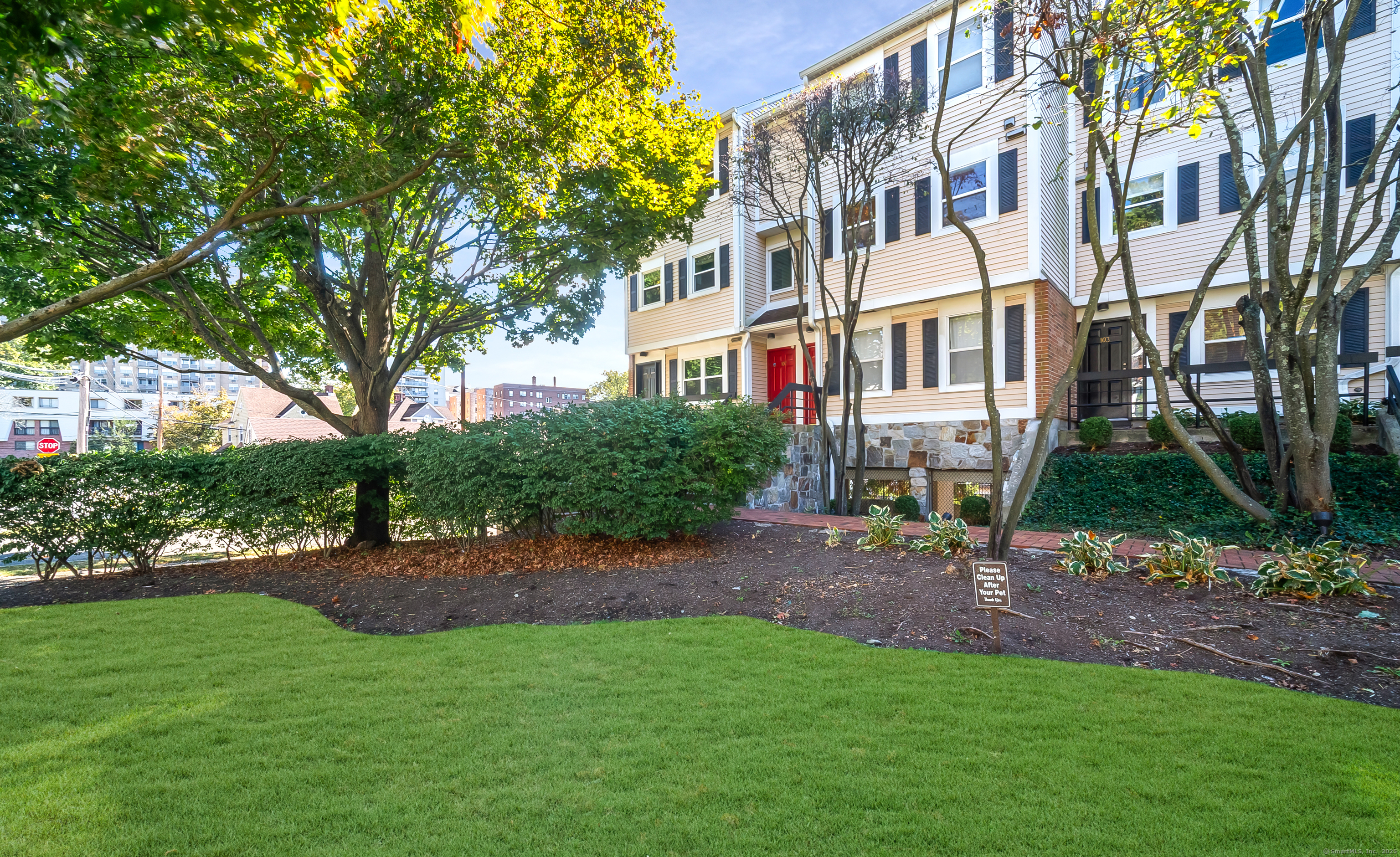 109 Highland Road 109