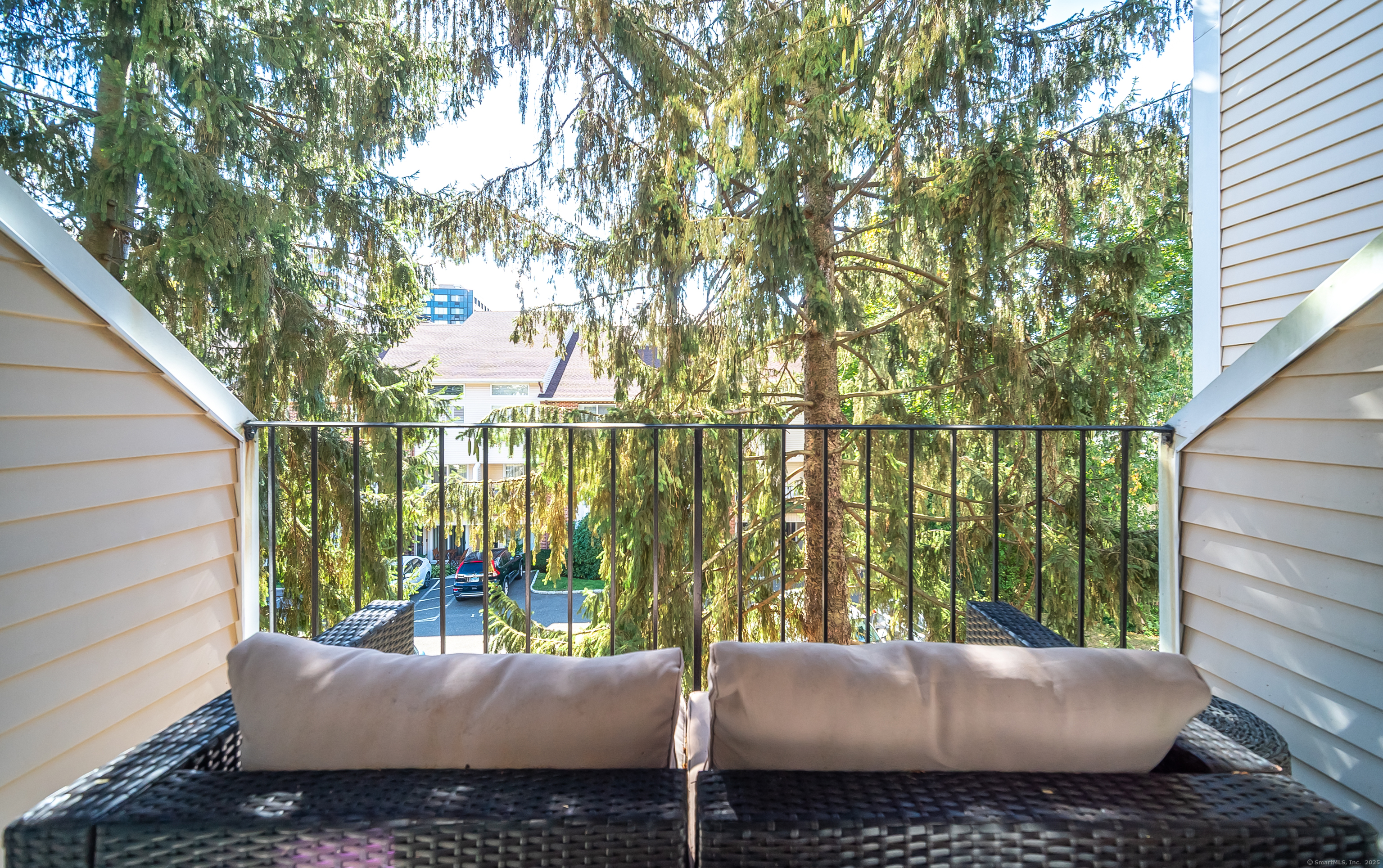 109 Highland Road 109