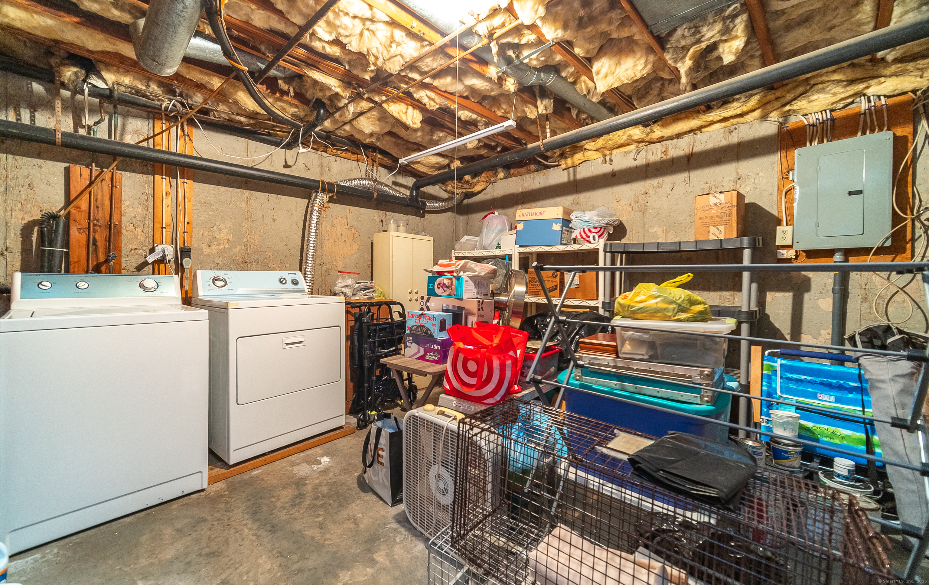 484 First Avenue APT 6