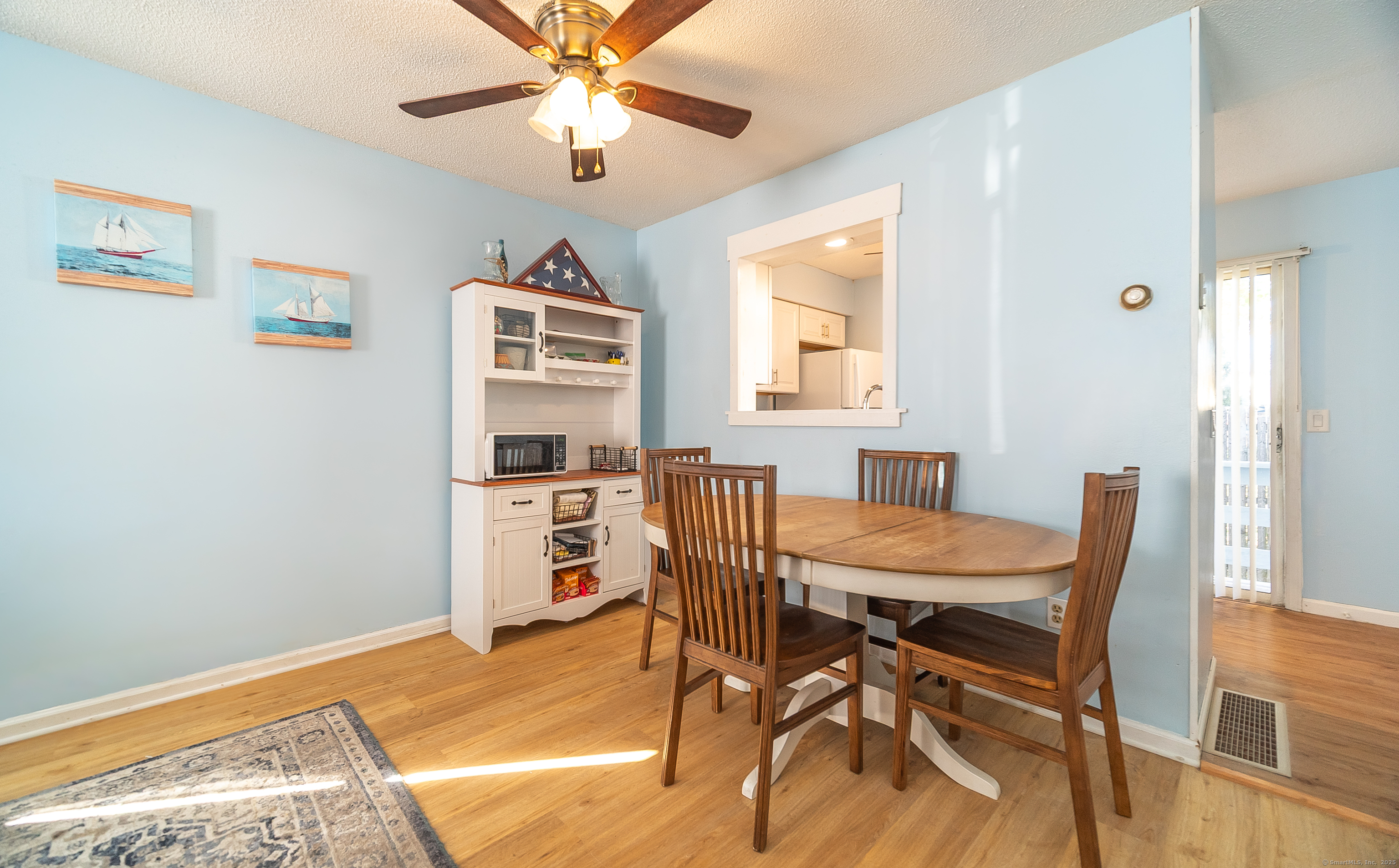 484 First Avenue APT 6