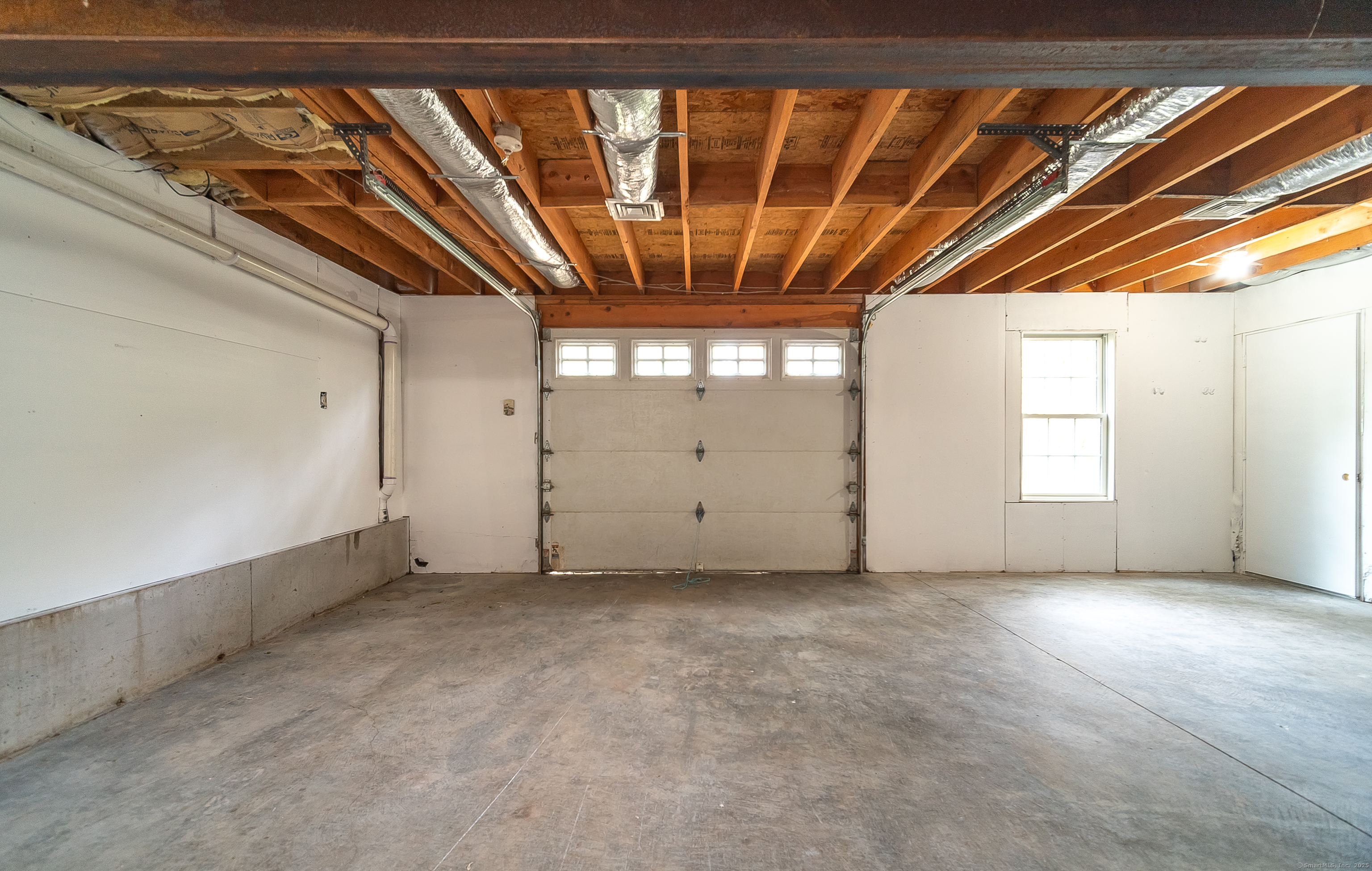 882 Killingworth Road