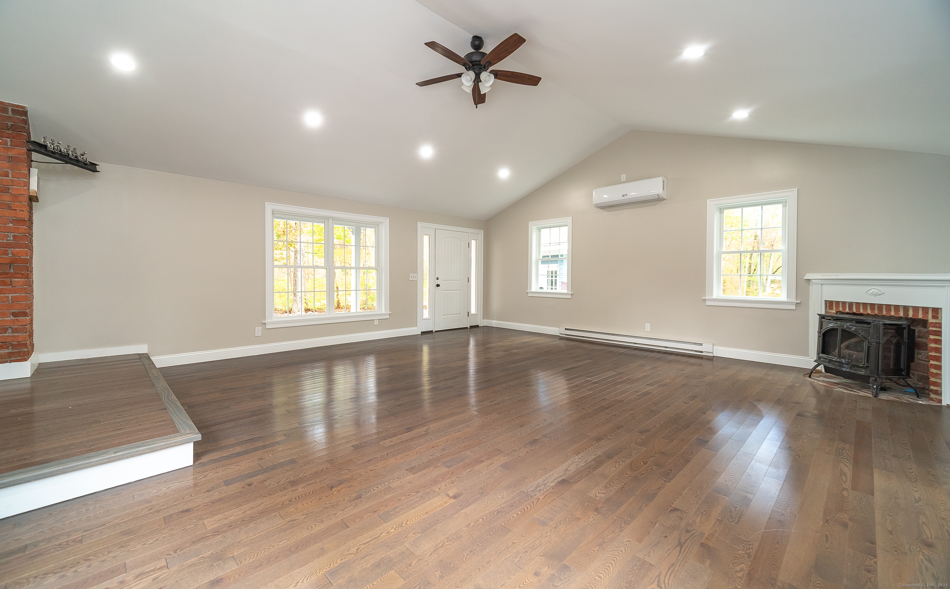 882 Killingworth Road