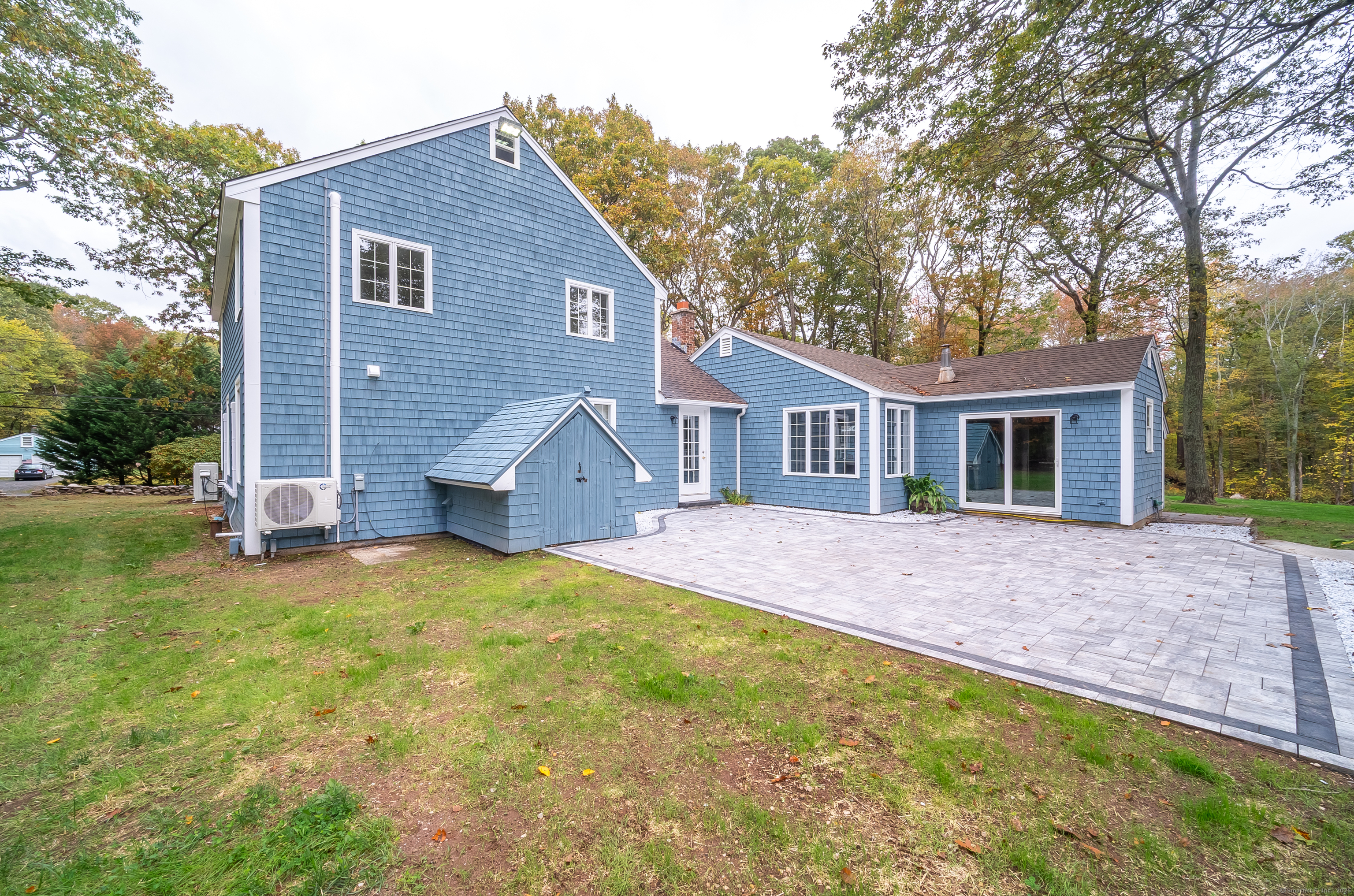 882 Killingworth Road