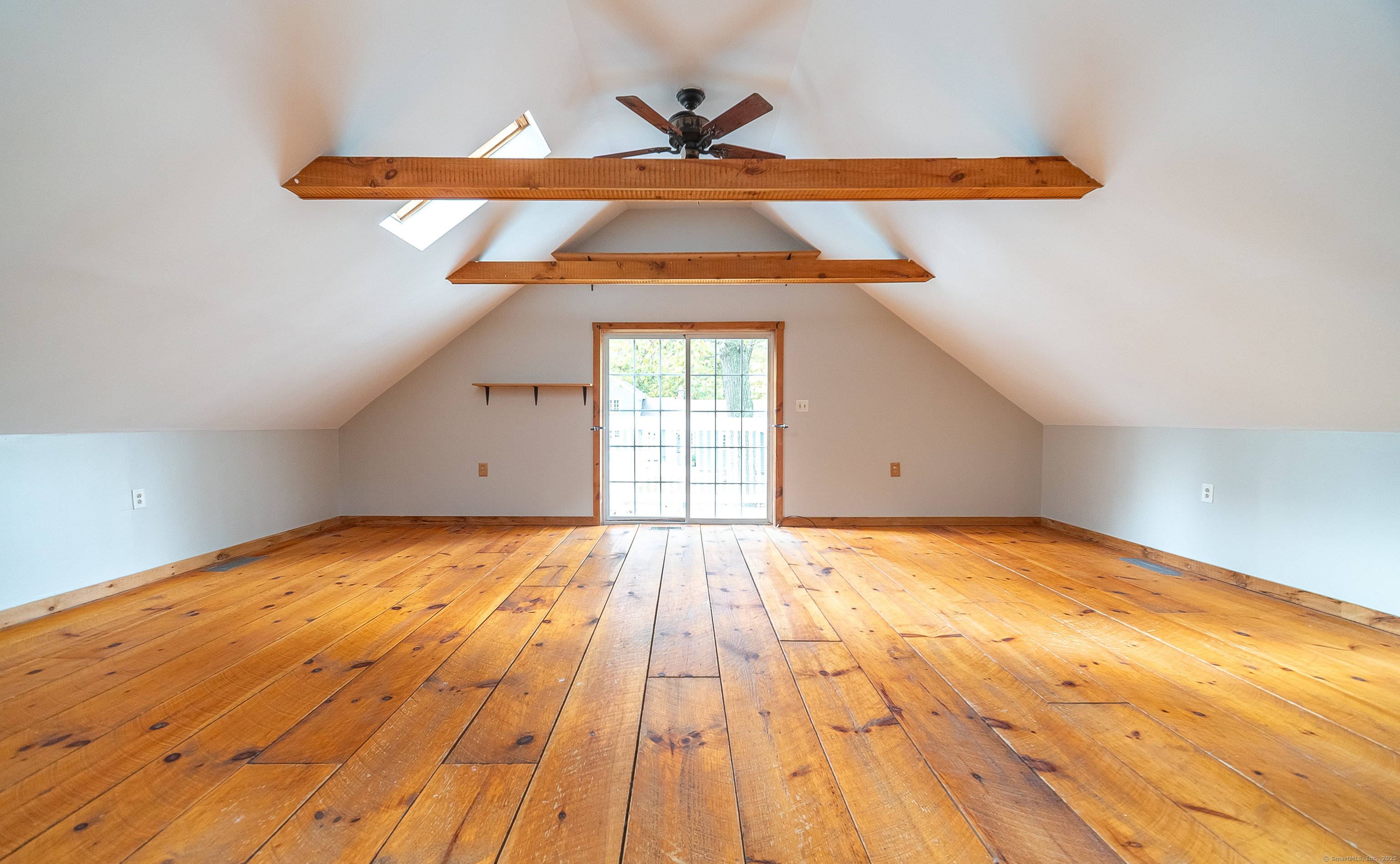 882 Killingworth Road